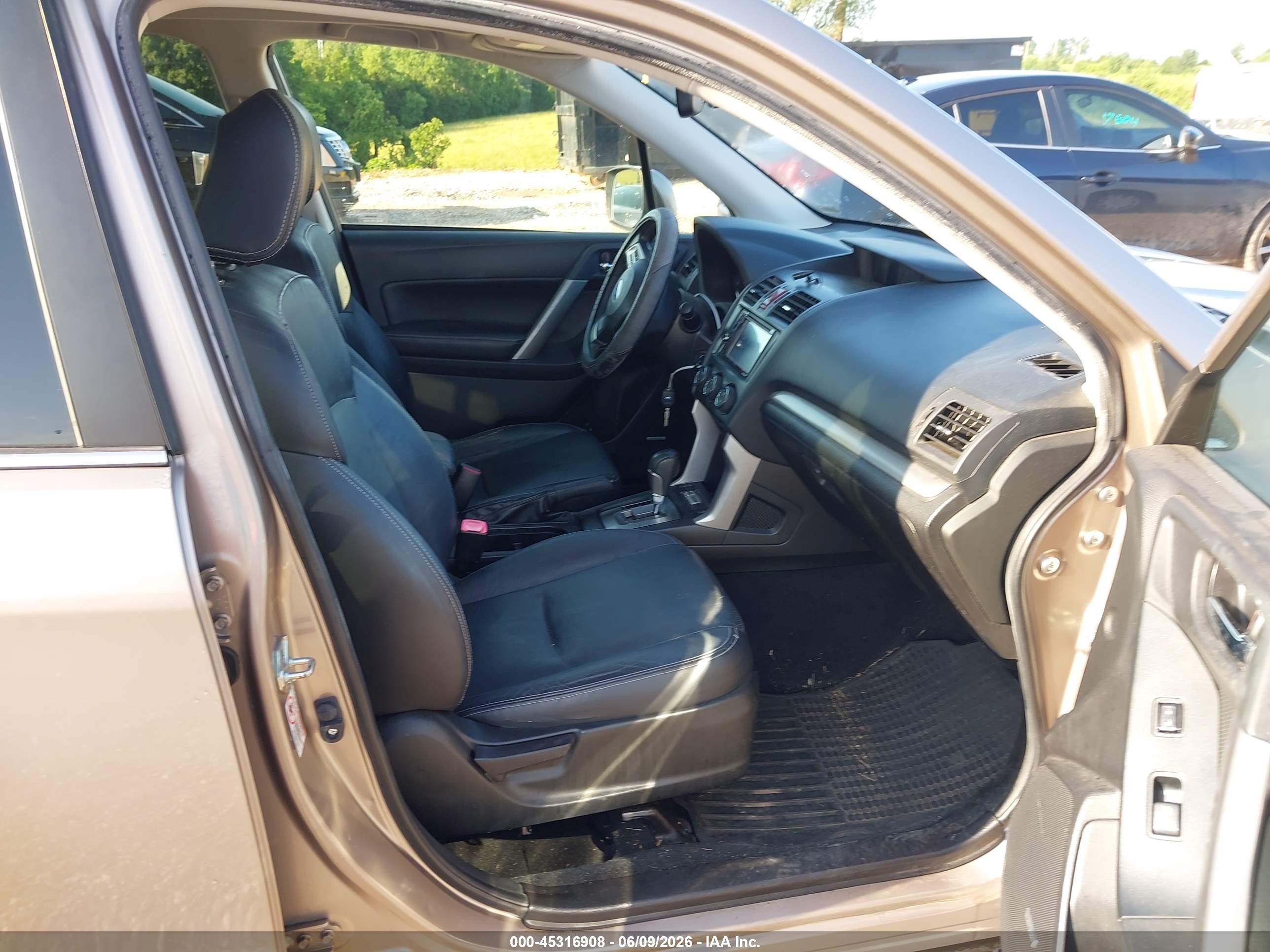 2014 Subaru Forester 2.5i Touring Brown vin: JF2SJAMC0EH543018