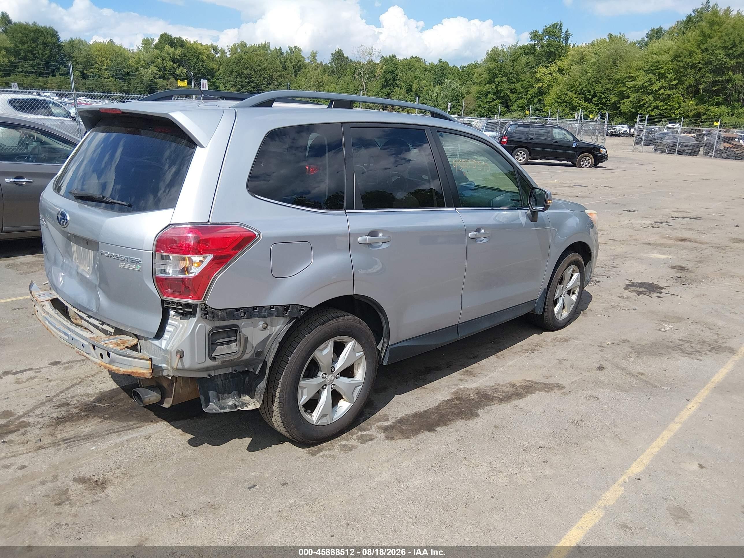 2014 Subaru Forester 2.5i Touring Silver vin: JF2SJAMC1EH474467