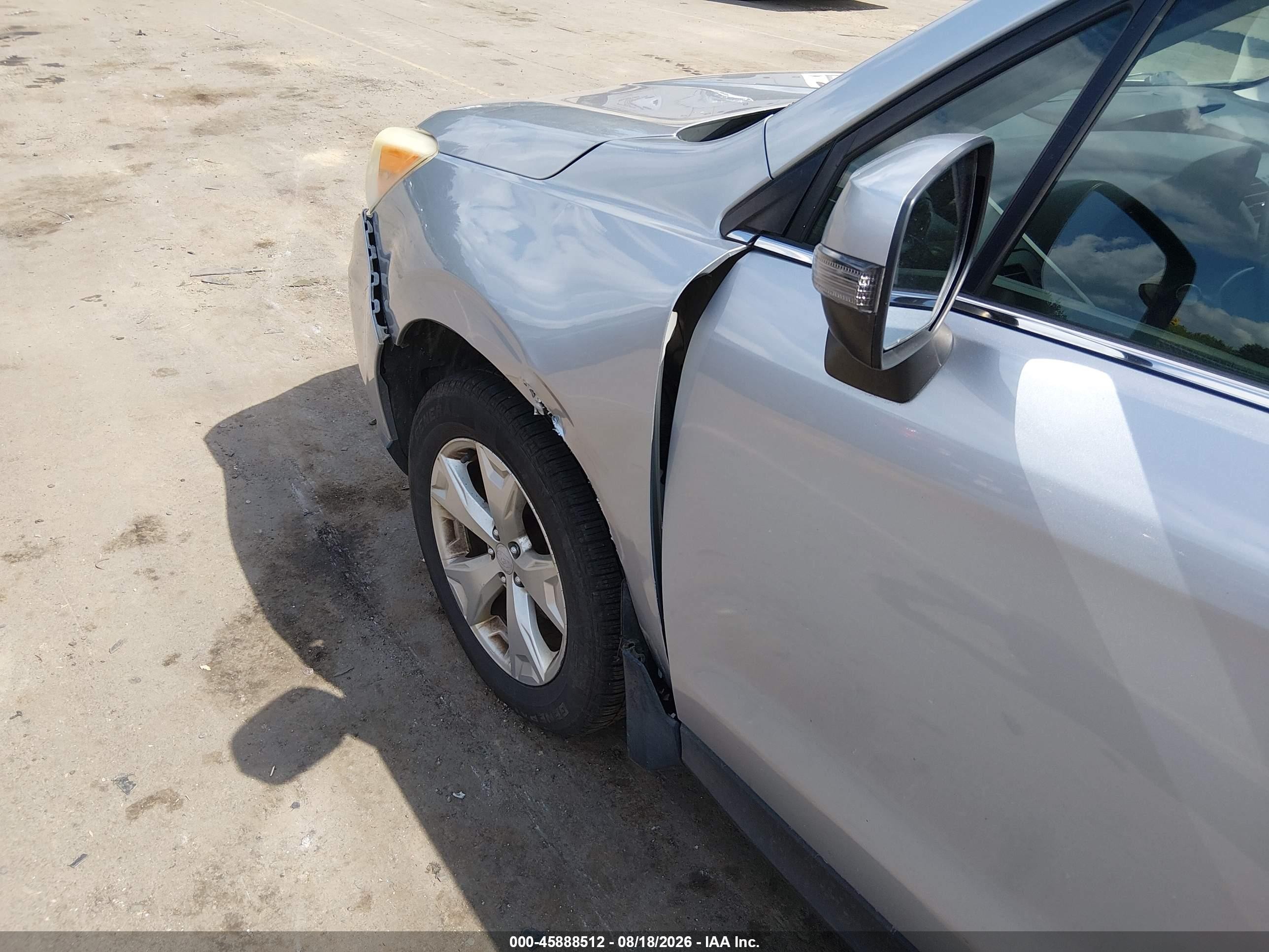 2014 Subaru Forester 2.5i Touring Silver vin: JF2SJAMC1EH474467