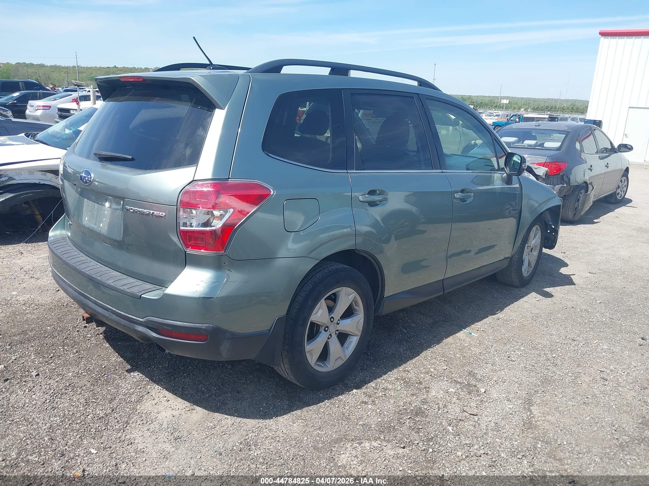 2014 Subaru Forester 2.5i Touring Green vin: JF2SJAMC2EH404654
