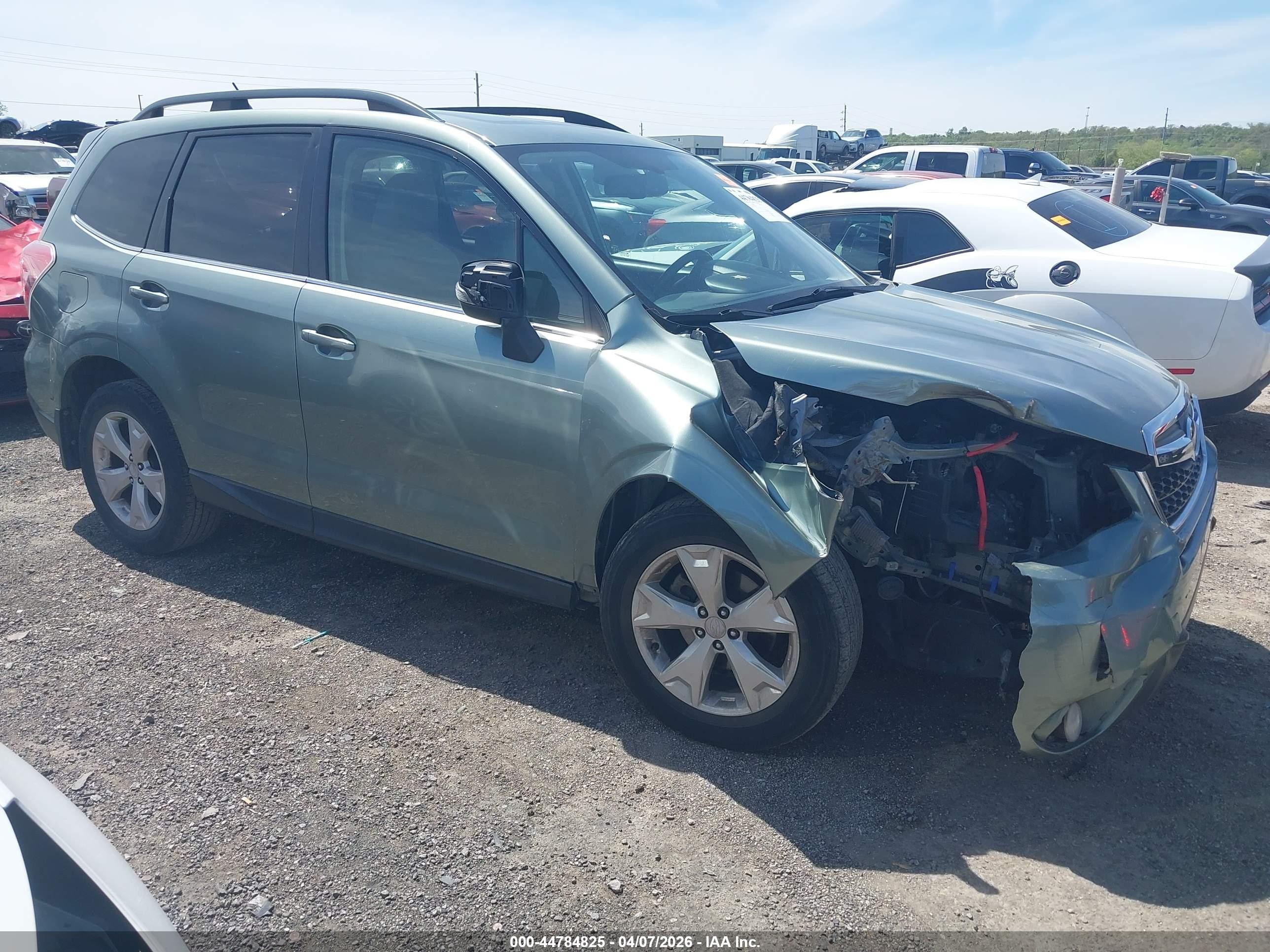 2014 Subaru Forester 2.5i Touring Green vin: JF2SJAMC2EH404654