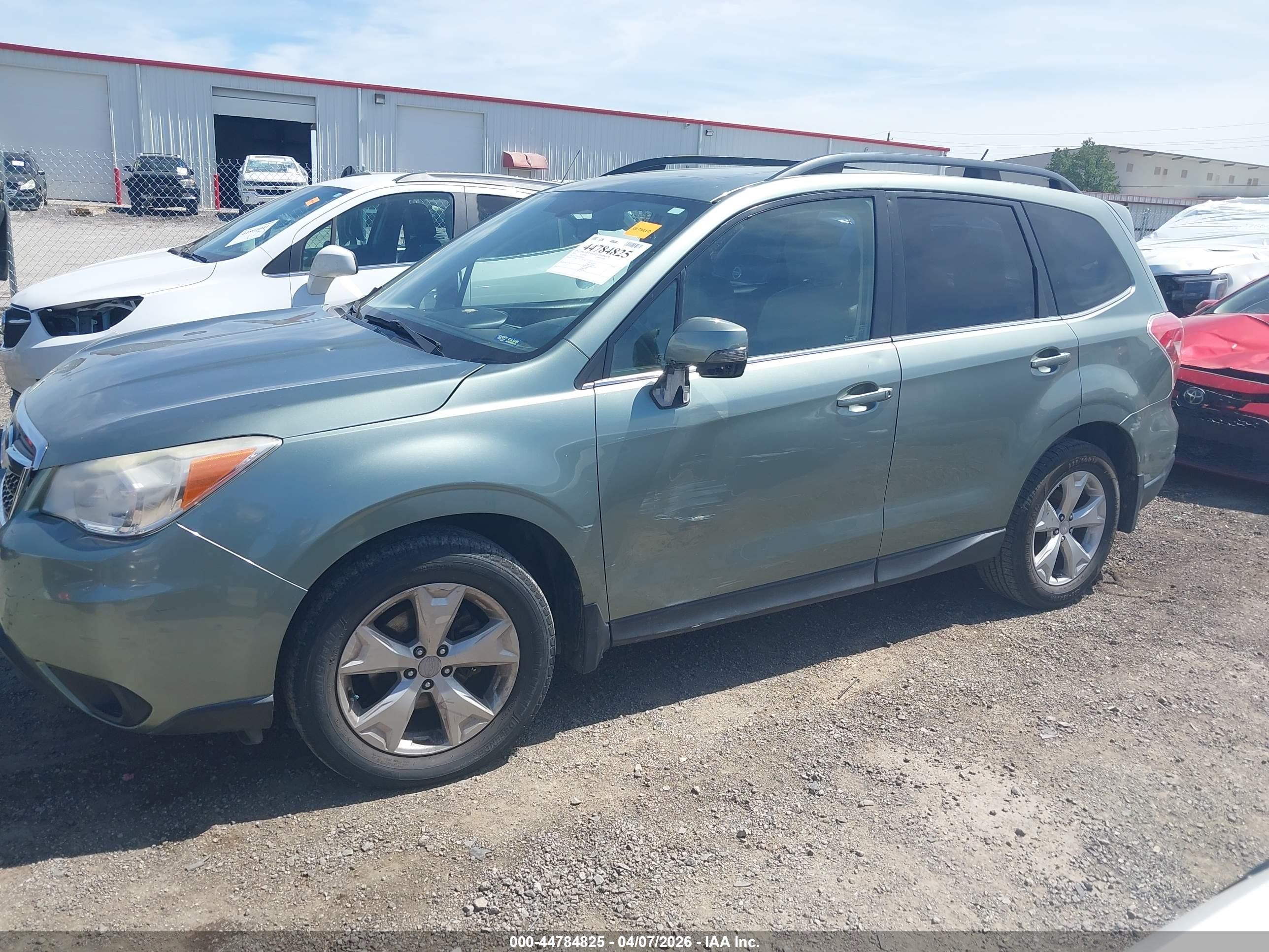 2014 Subaru Forester 2.5i Touring Green vin: JF2SJAMC2EH404654