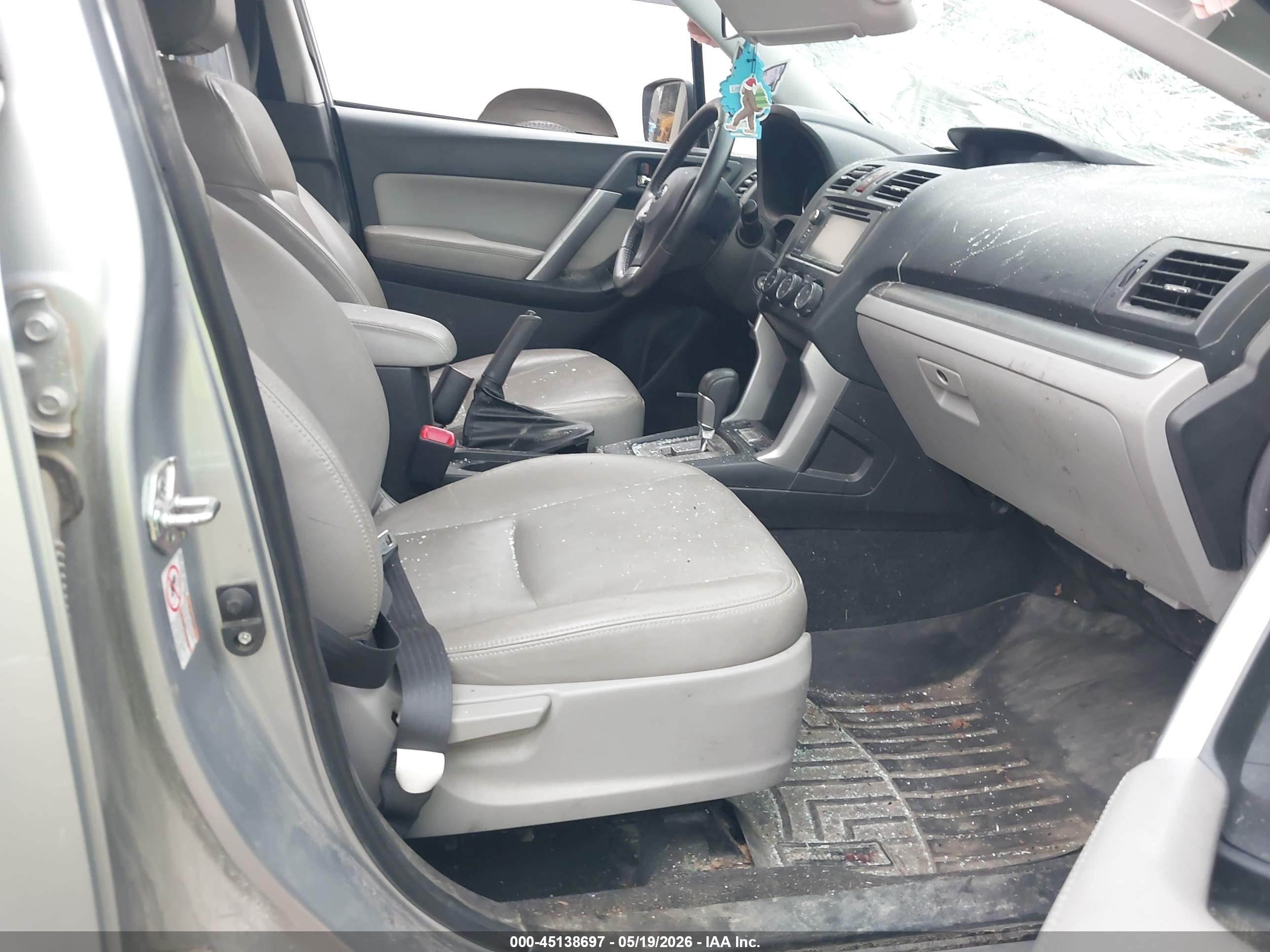 2014 Subaru Forester 2.5i Touring Gray vin: JF2SJAMC2EH476888