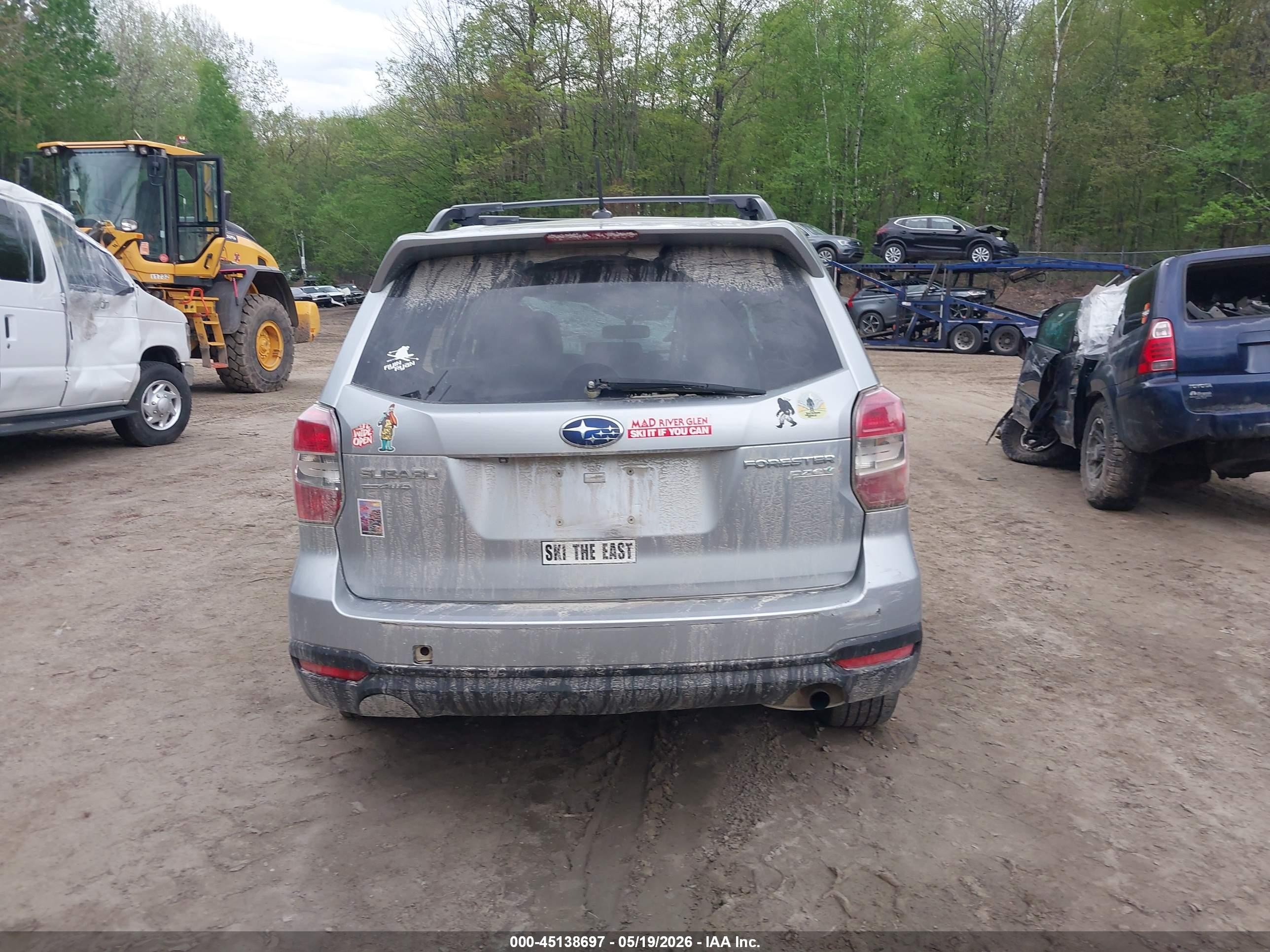 2014 Subaru Forester 2.5i Touring Gray vin: JF2SJAMC2EH476888