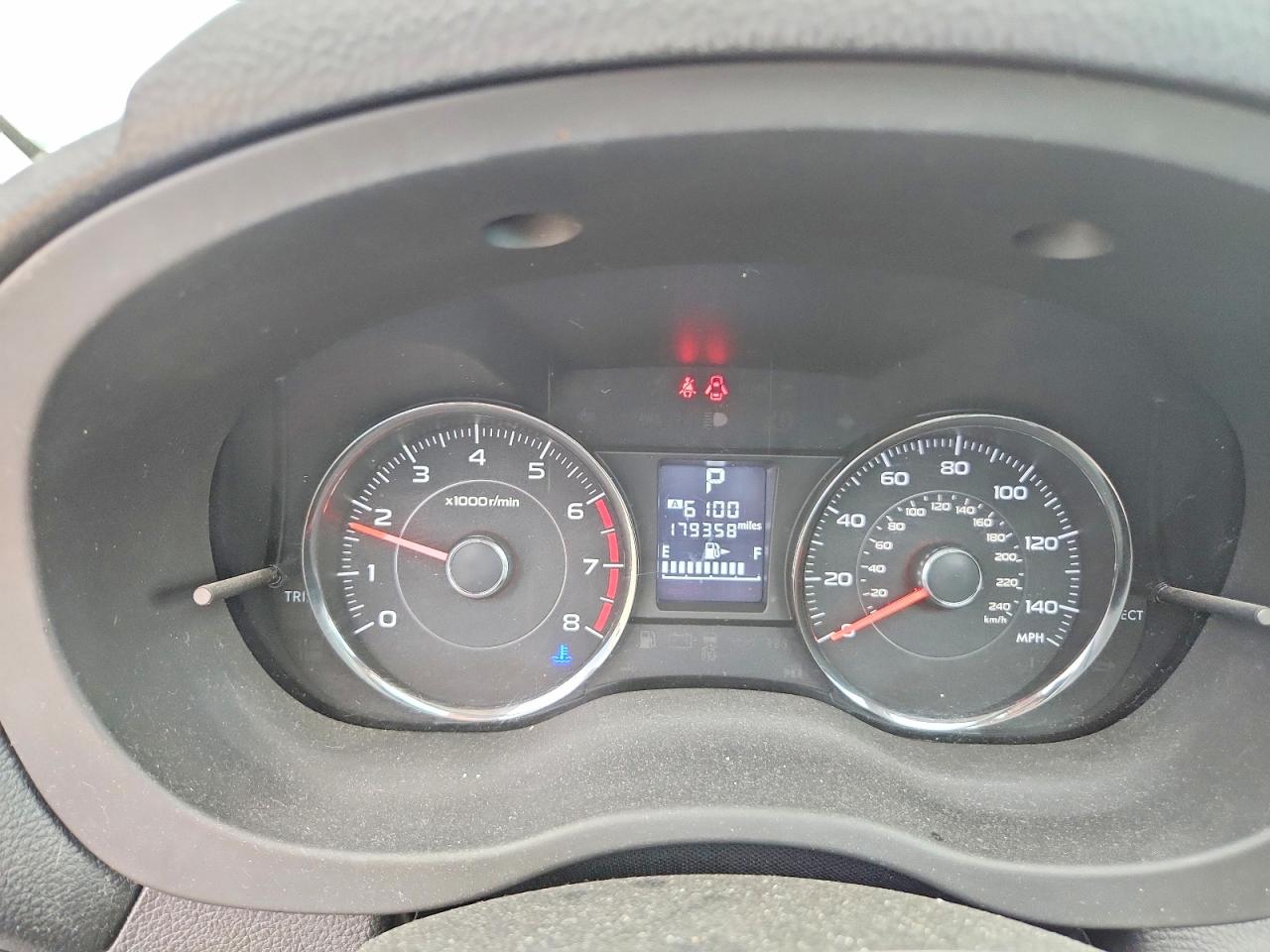 2014 Subaru Forester 2.5i Touring Beige vin: JF2SJAMC3EH407191