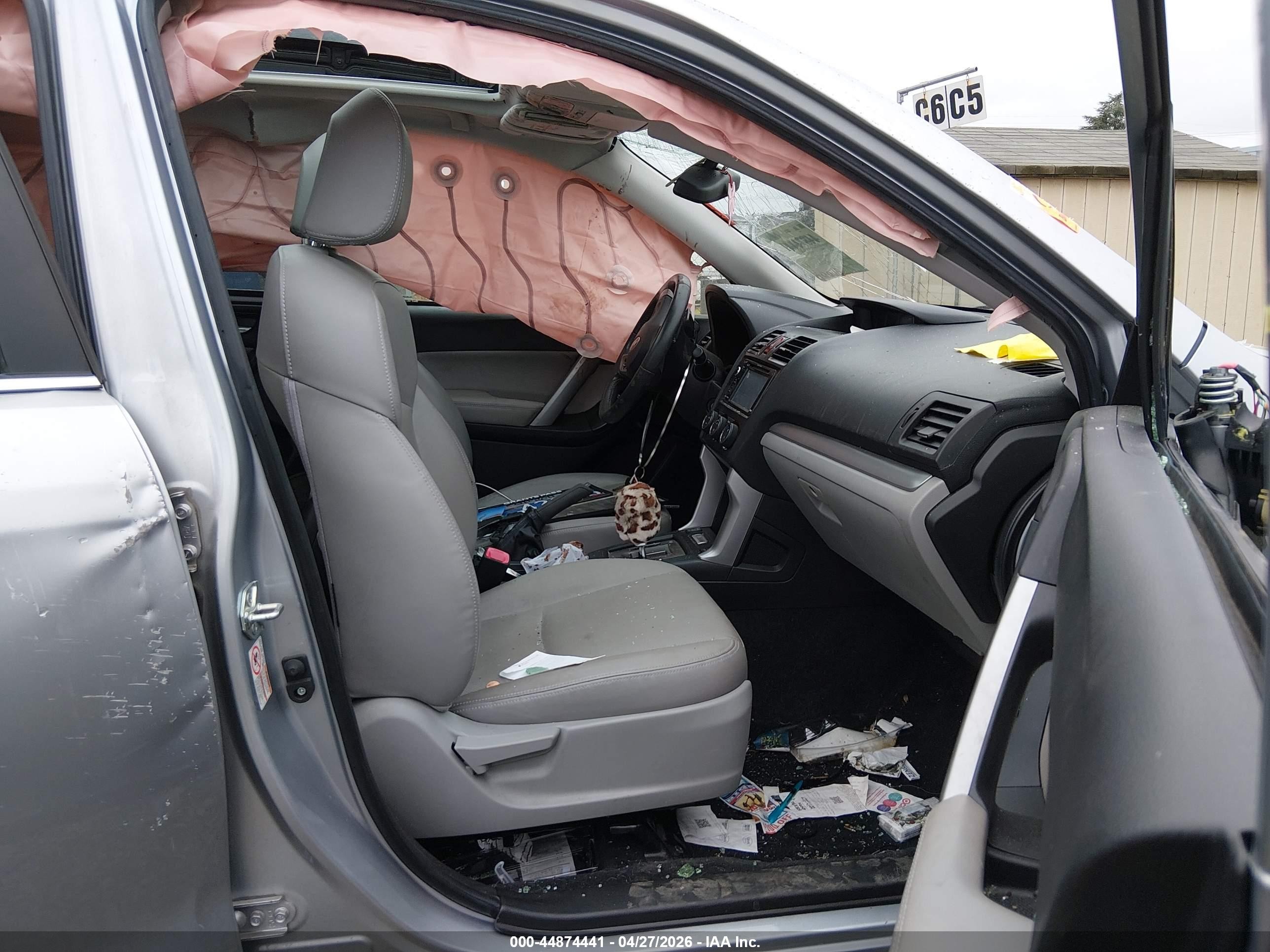 2014 Subaru Forester 2.5i Touring Silver vin: JF2SJAMC3EH499189