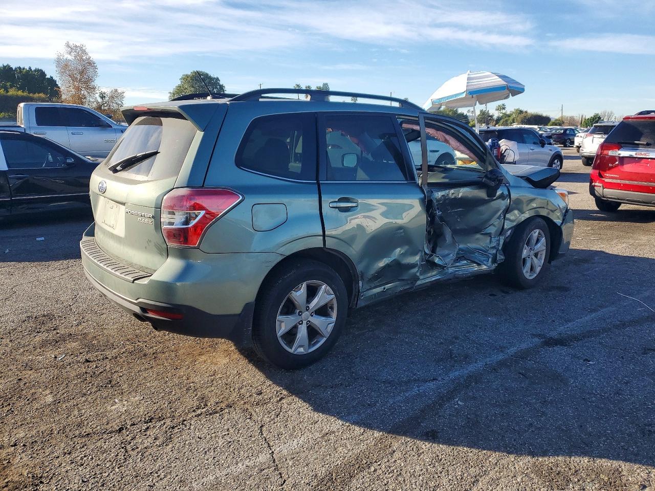 2014 Subaru Forester 2.5i Touring Gray vin: JF2SJAMC4EH518977