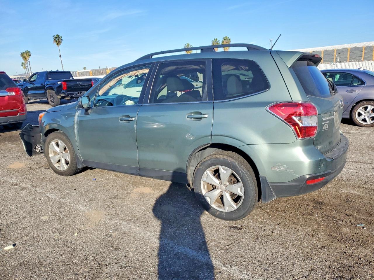 2014 Subaru Forester 2.5i Touring Gray vin: JF2SJAMC4EH518977
