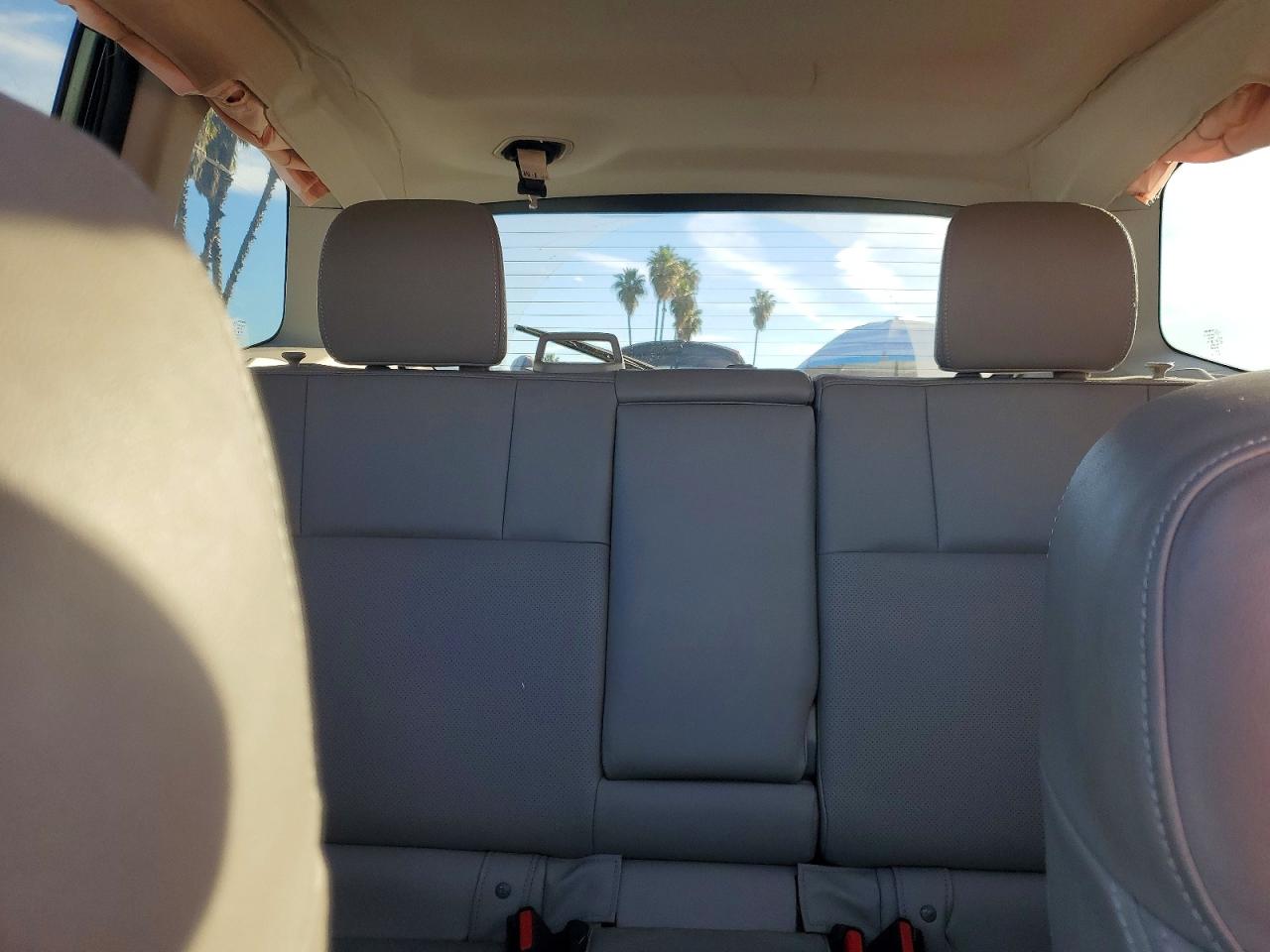 2014 Subaru Forester 2.5i Touring Gray vin: JF2SJAMC4EH518977