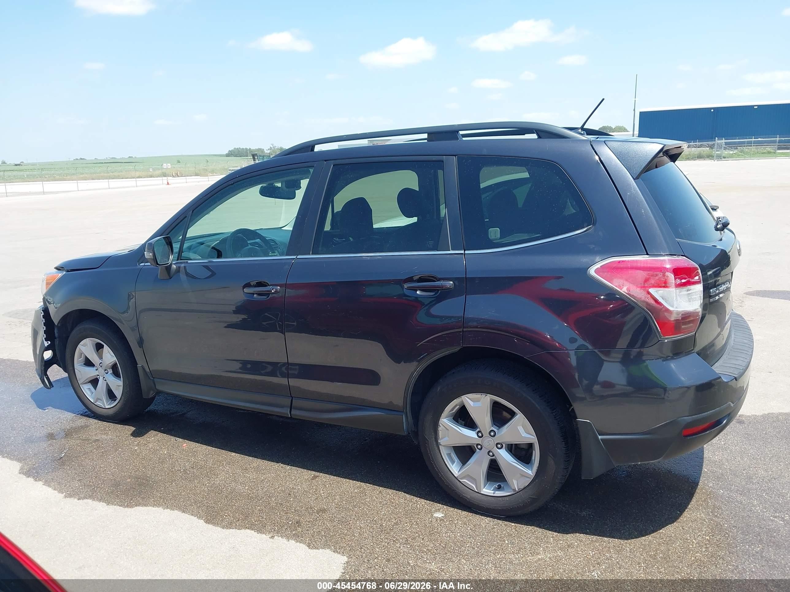 2014 Subaru Forester 2.5i Touring Синий vin: JF2SJAMC4EH526755