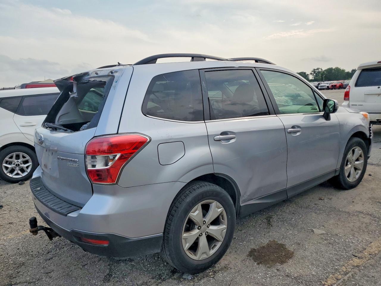 2014 Subaru Forester 2.5i Touring Silver vin: JF2SJAMC4EH531809