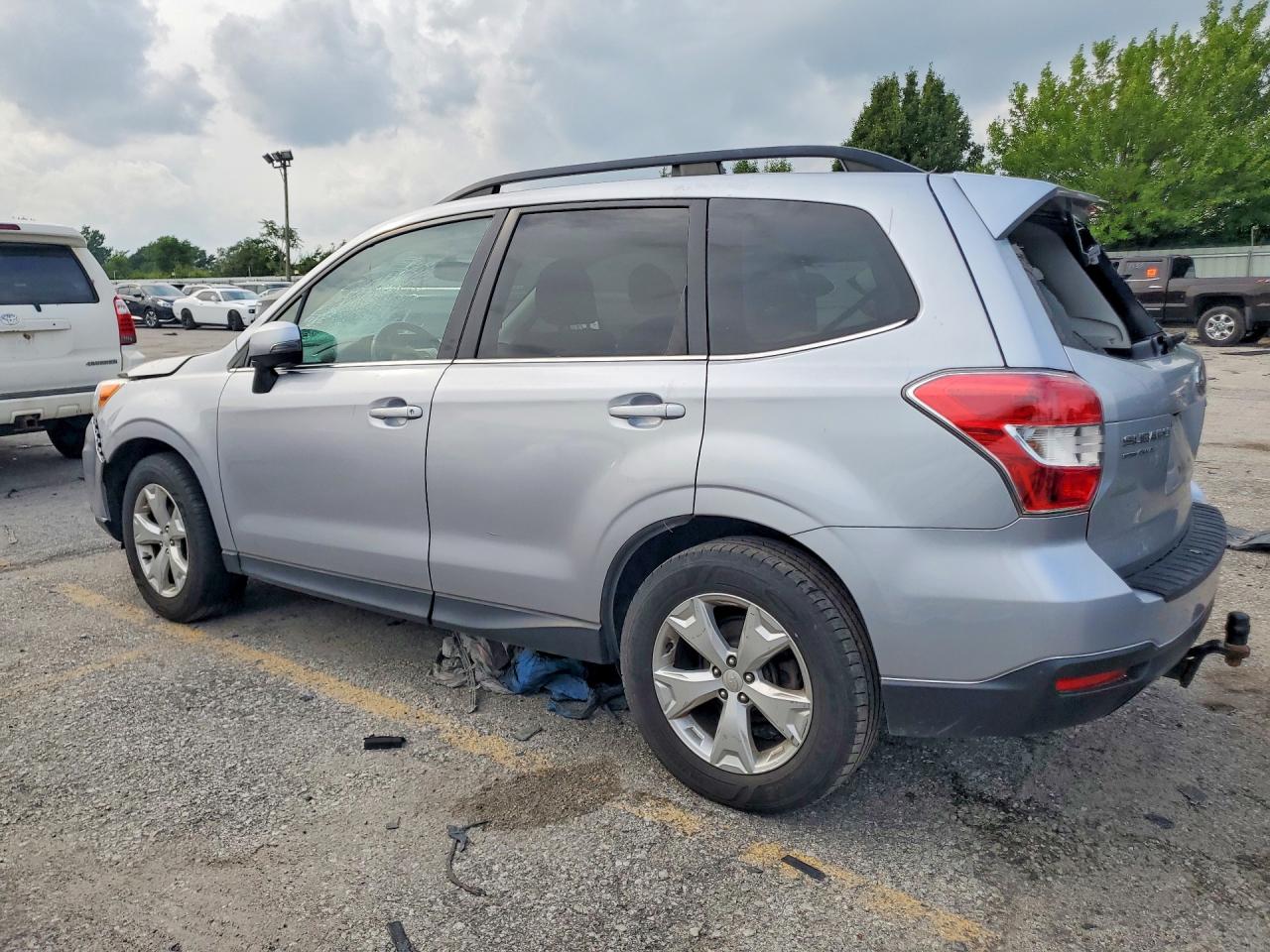 2014 Subaru Forester 2.5i Touring Silver vin: JF2SJAMC4EH531809