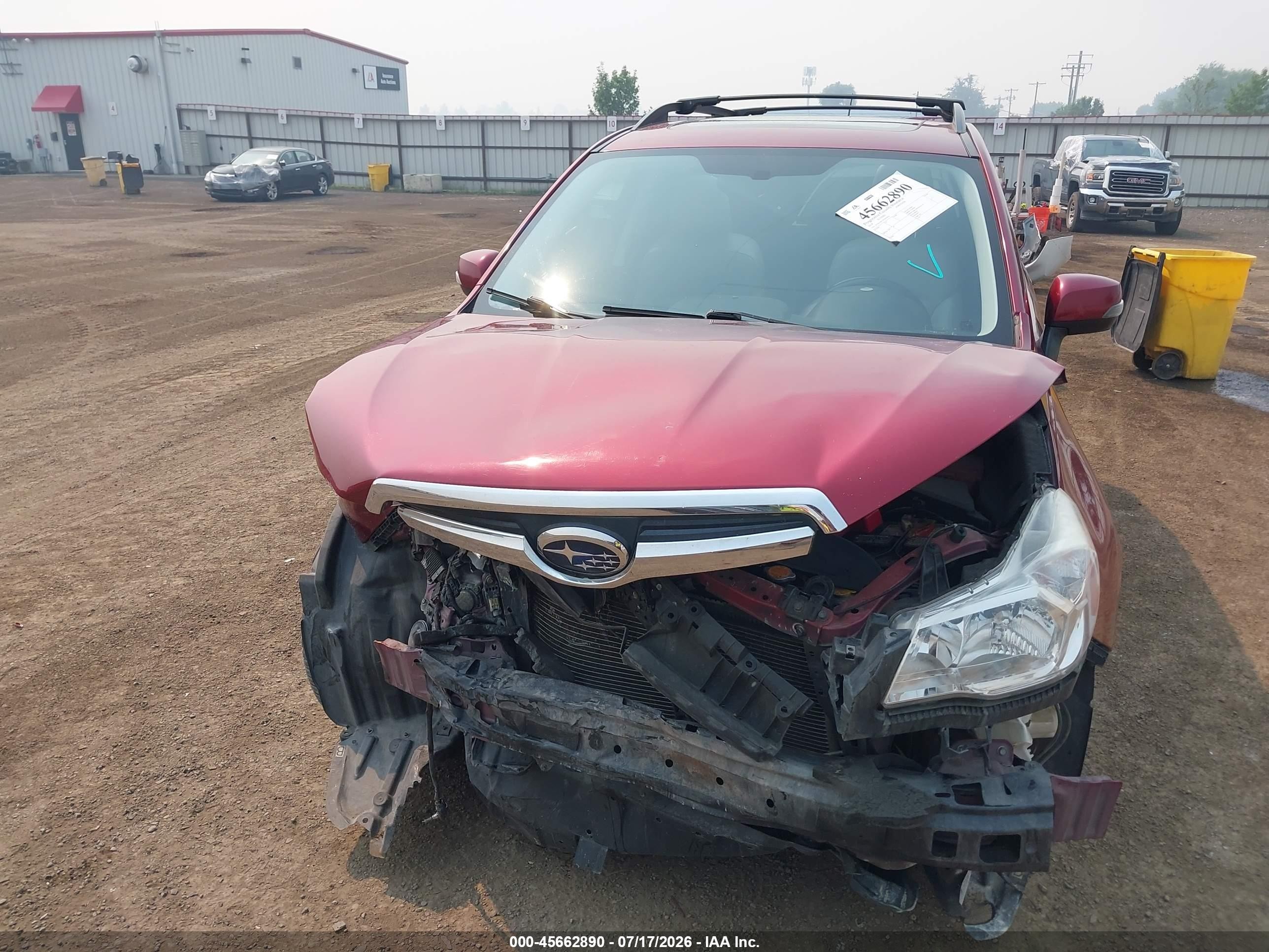 2014 Subaru Forester 2.5i Touring Burgundy vin: JF2SJAMC5EH485410