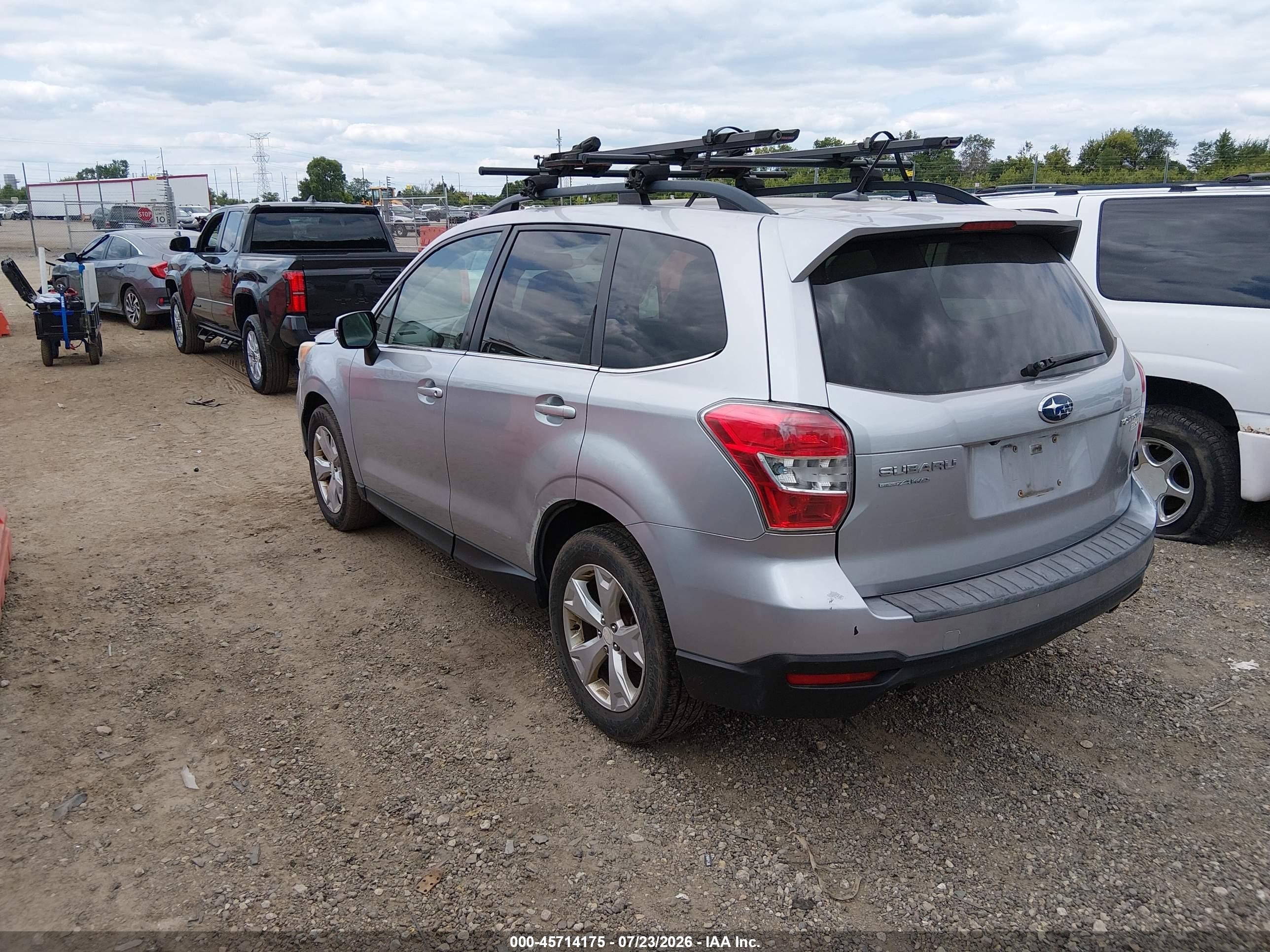 2014 Subaru Forester 2.5i Touring Silver vin: JF2SJAMC5EH532337