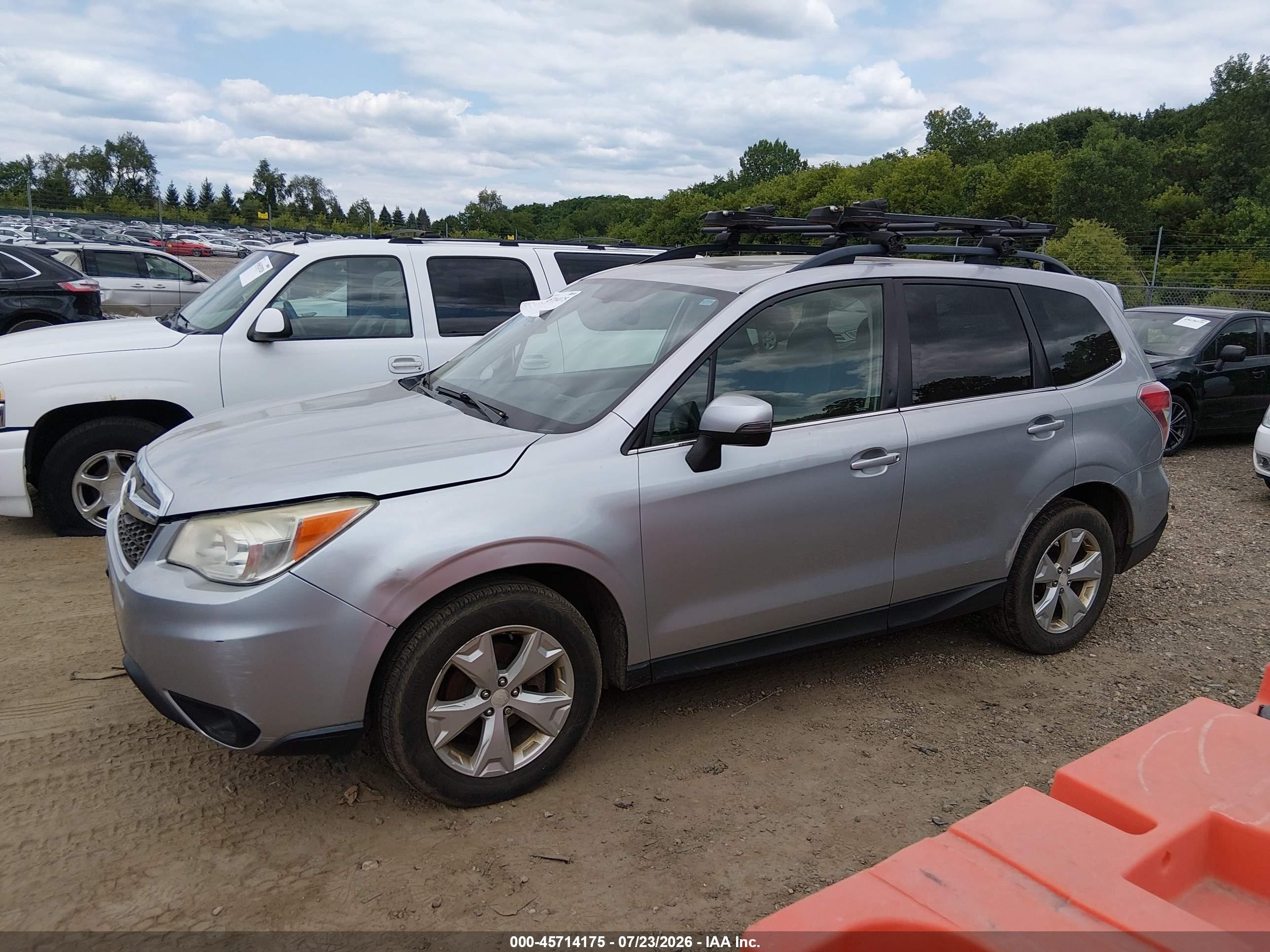 2014 Subaru Forester 2.5i Touring Silver vin: JF2SJAMC5EH532337