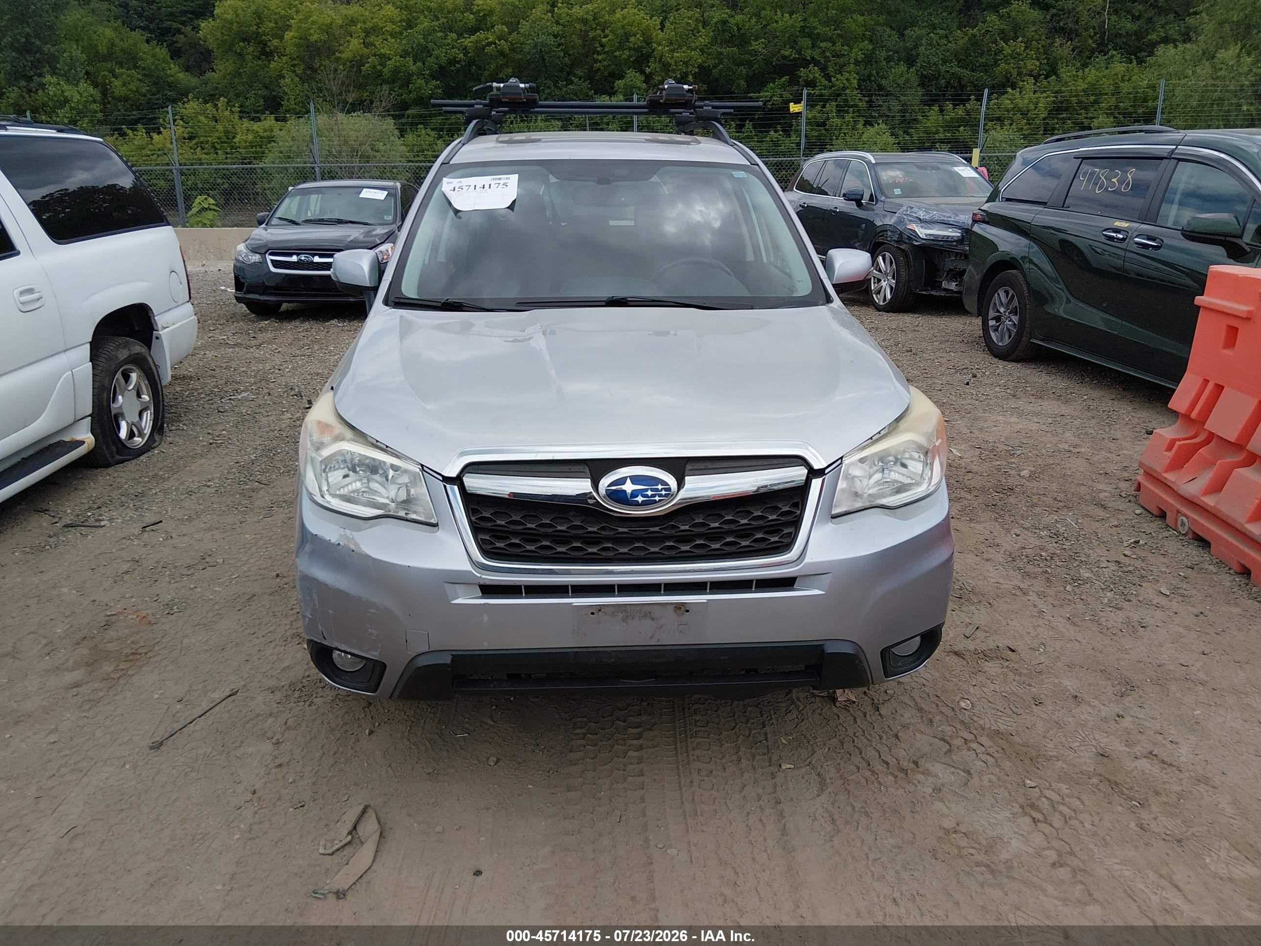 2014 Subaru Forester 2.5i Touring Silver vin: JF2SJAMC5EH532337