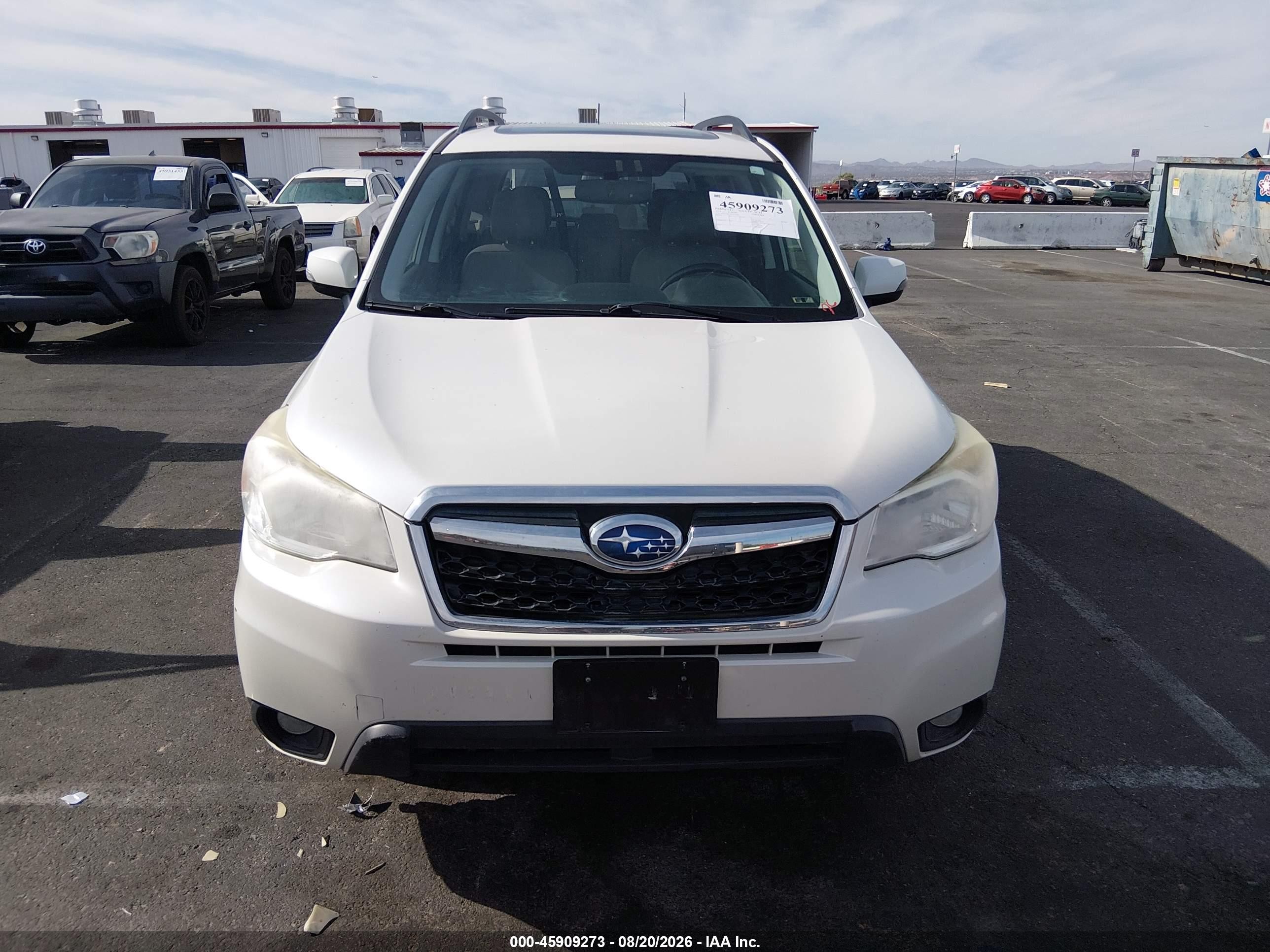 2014 Subaru Forester 2.5i Touring White vin: JF2SJAMC6EH435308
