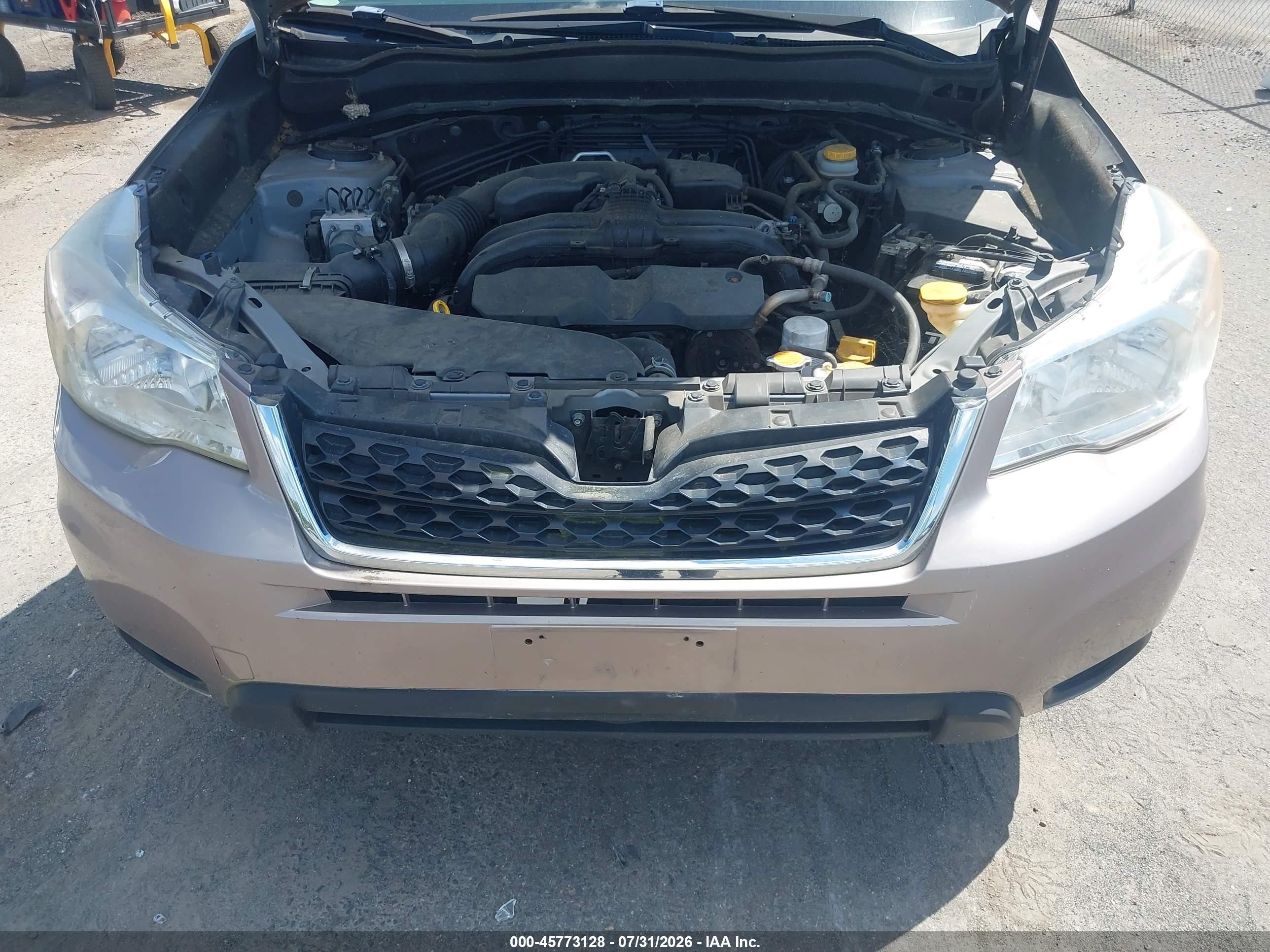 2014 Subaru Forester 2.5i Touring Champagne vin: JF2SJAMC6EH513845