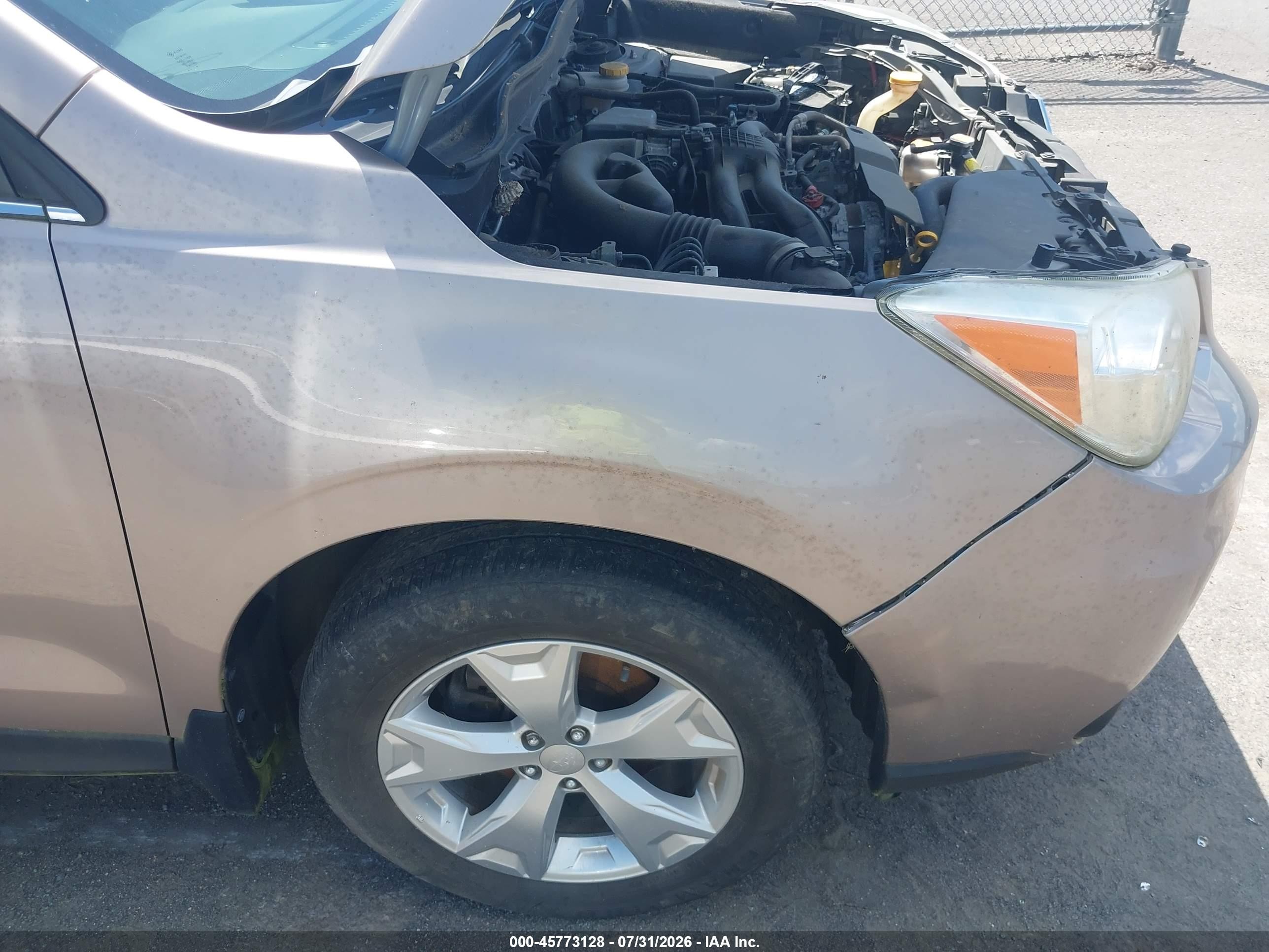 2014 Subaru Forester 2.5i Touring Champagne vin: JF2SJAMC6EH513845