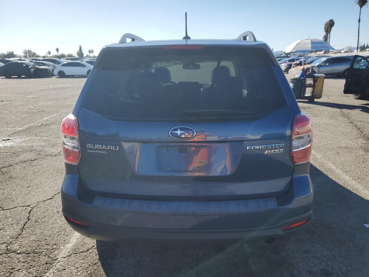2014 Subaru Forester 2.5i Touring Синий vin: JF2SJAMC7EH407842