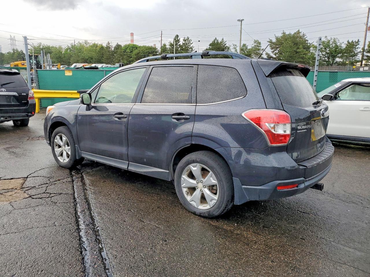 2014 Subaru Forester 2.5i Touring Charcoal vin: JF2SJAMC8EH435911