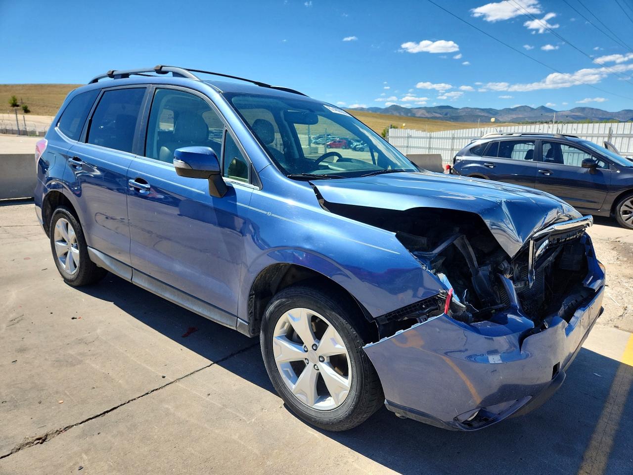 2014 Subaru Forester 2.5i Touring Blue vin: JF2SJAMC8EH448223