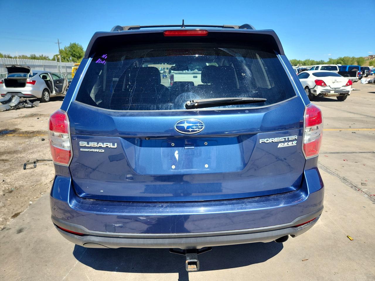 2014 Subaru Forester 2.5i Touring Blue vin: JF2SJAMC8EH448223