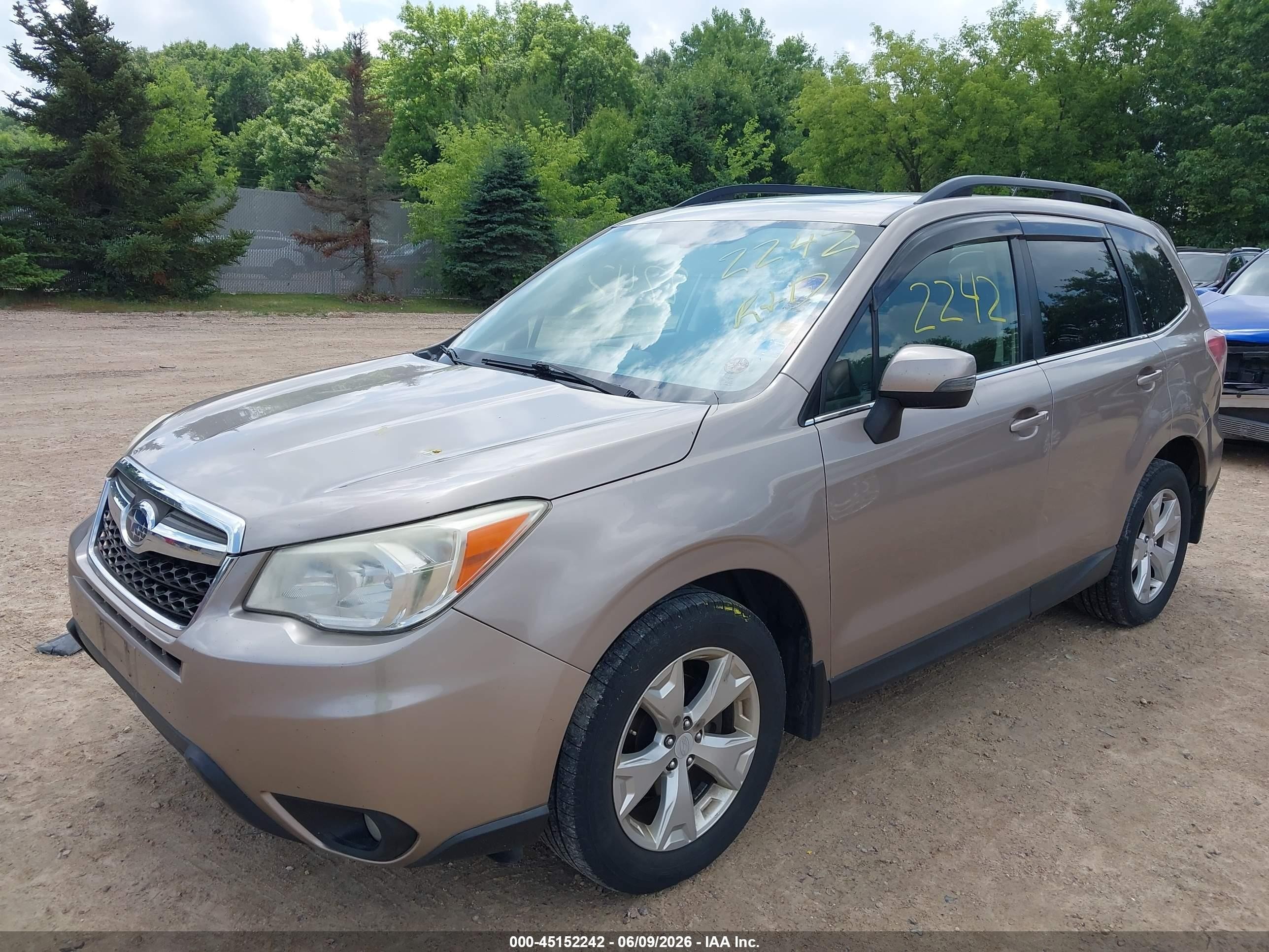 2014 Subaru Forester 2.5i Touring Gold vin: JF2SJAMC8EH510428