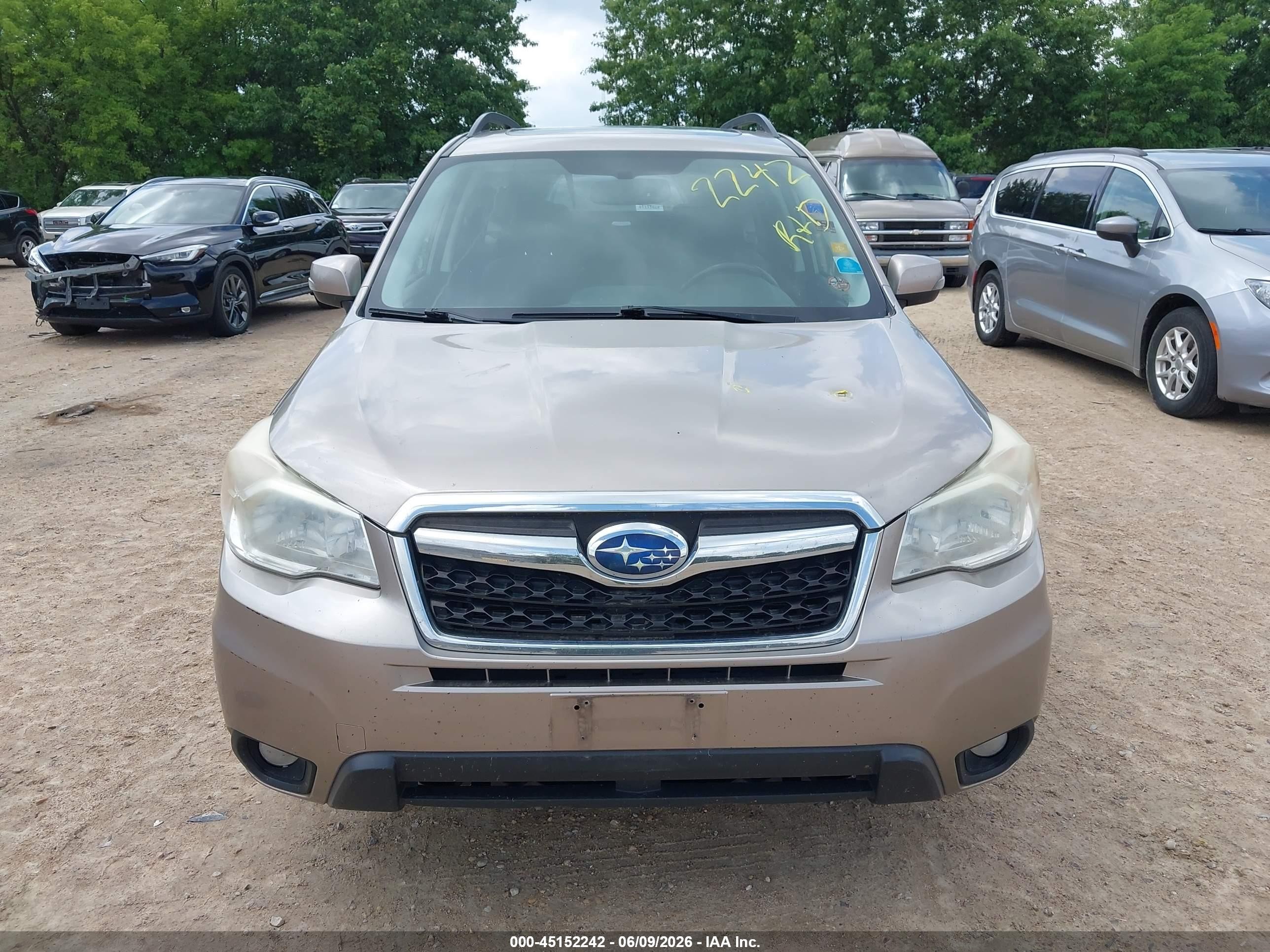 2014 Subaru Forester 2.5i Touring Gold vin: JF2SJAMC8EH510428