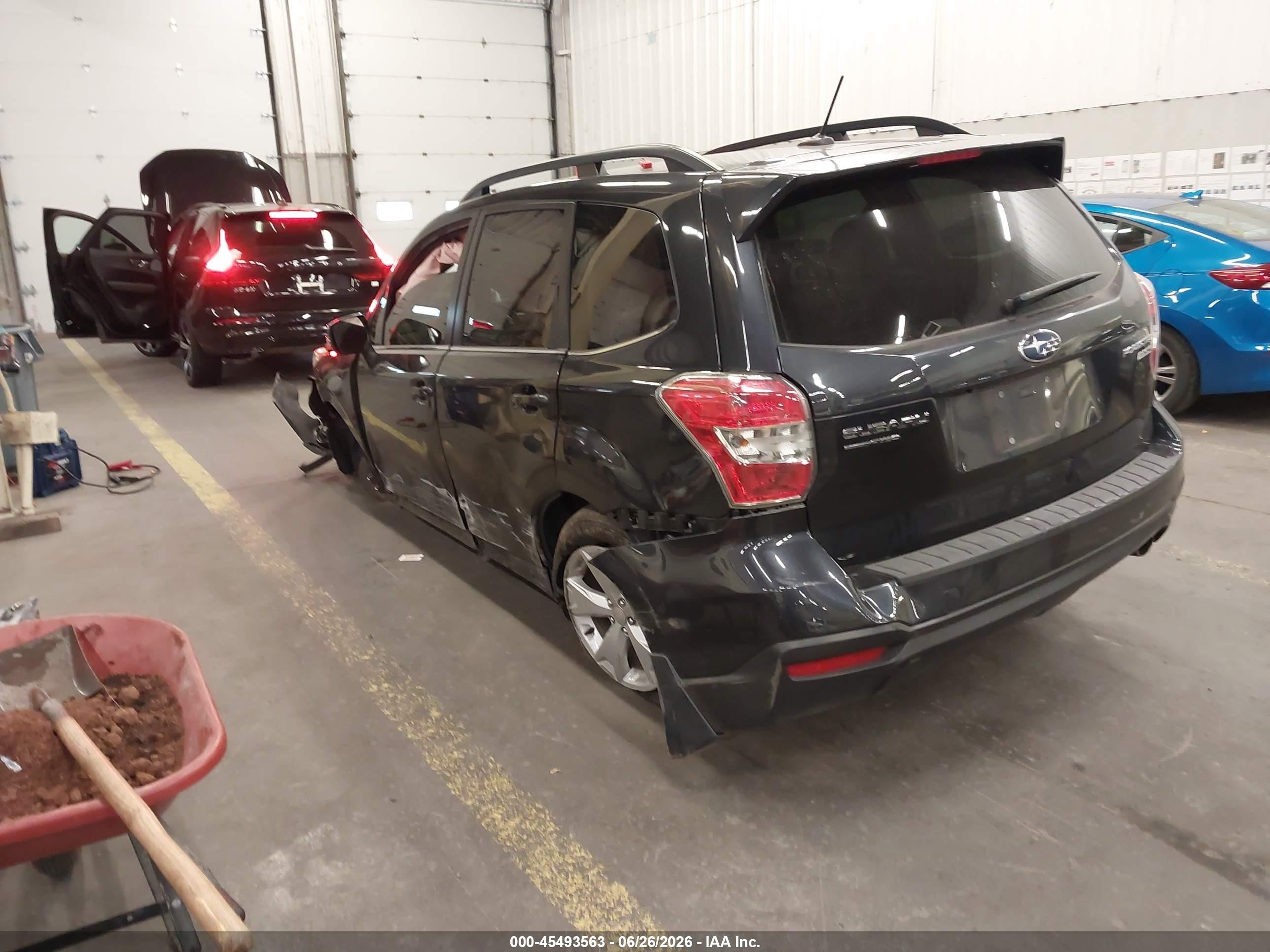 2014 Subaru Forester   Серый vin: JF2SJAMC9EH408202
