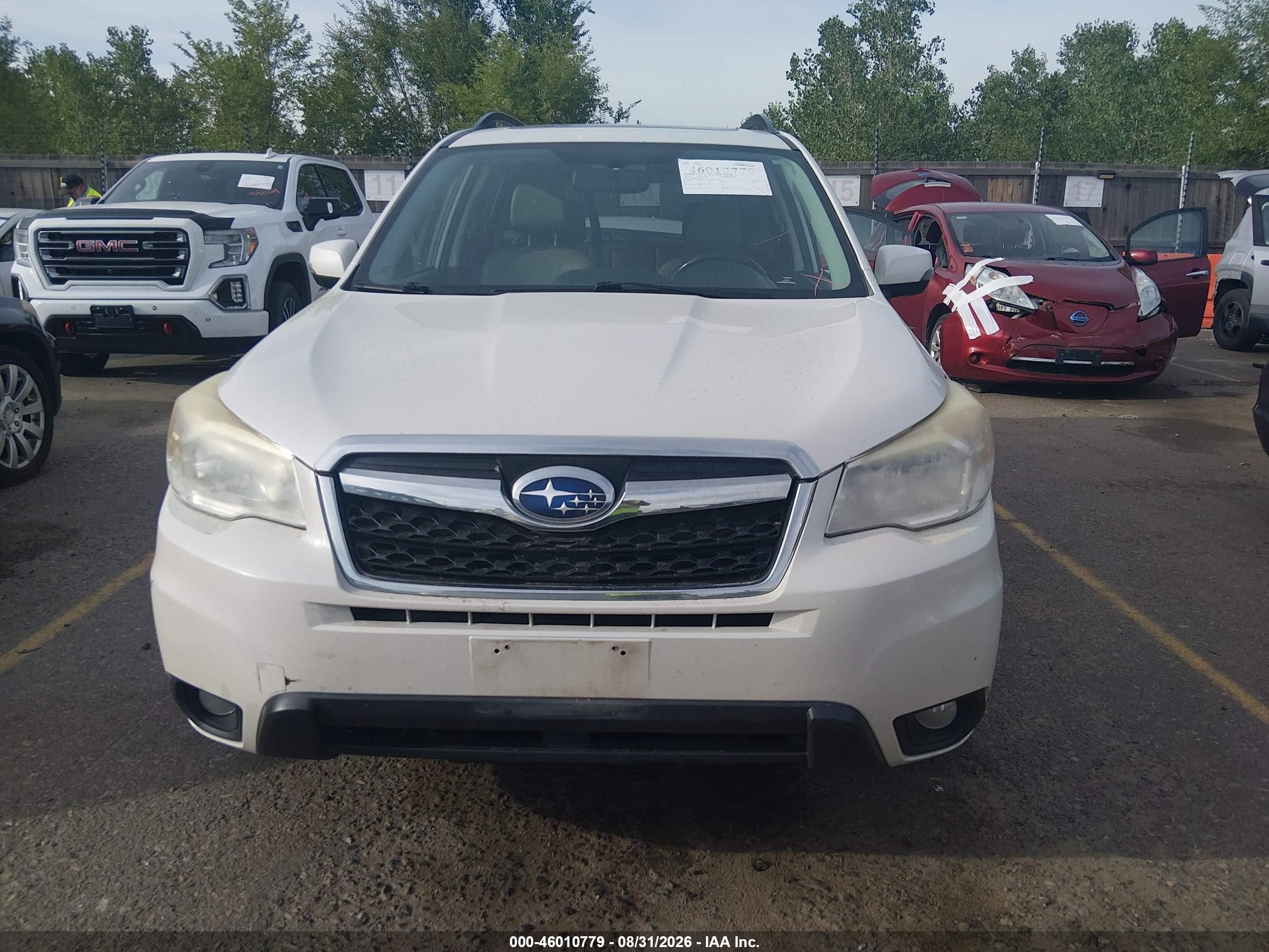 2014 Subaru Forester 2.5i Touring White vin: JF2SJAMC9EH421077