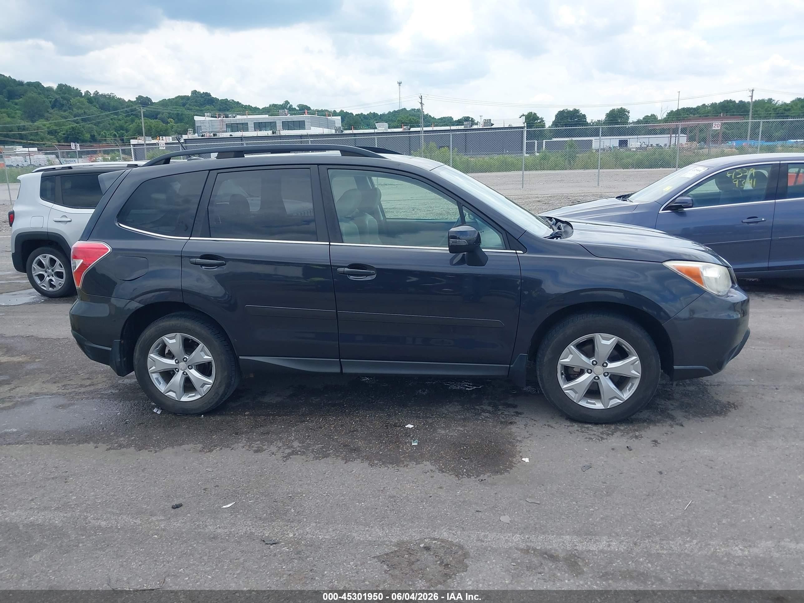 2014 Subaru Forester 2.5i Touring Gray vin: JF2SJAMCXEH417474