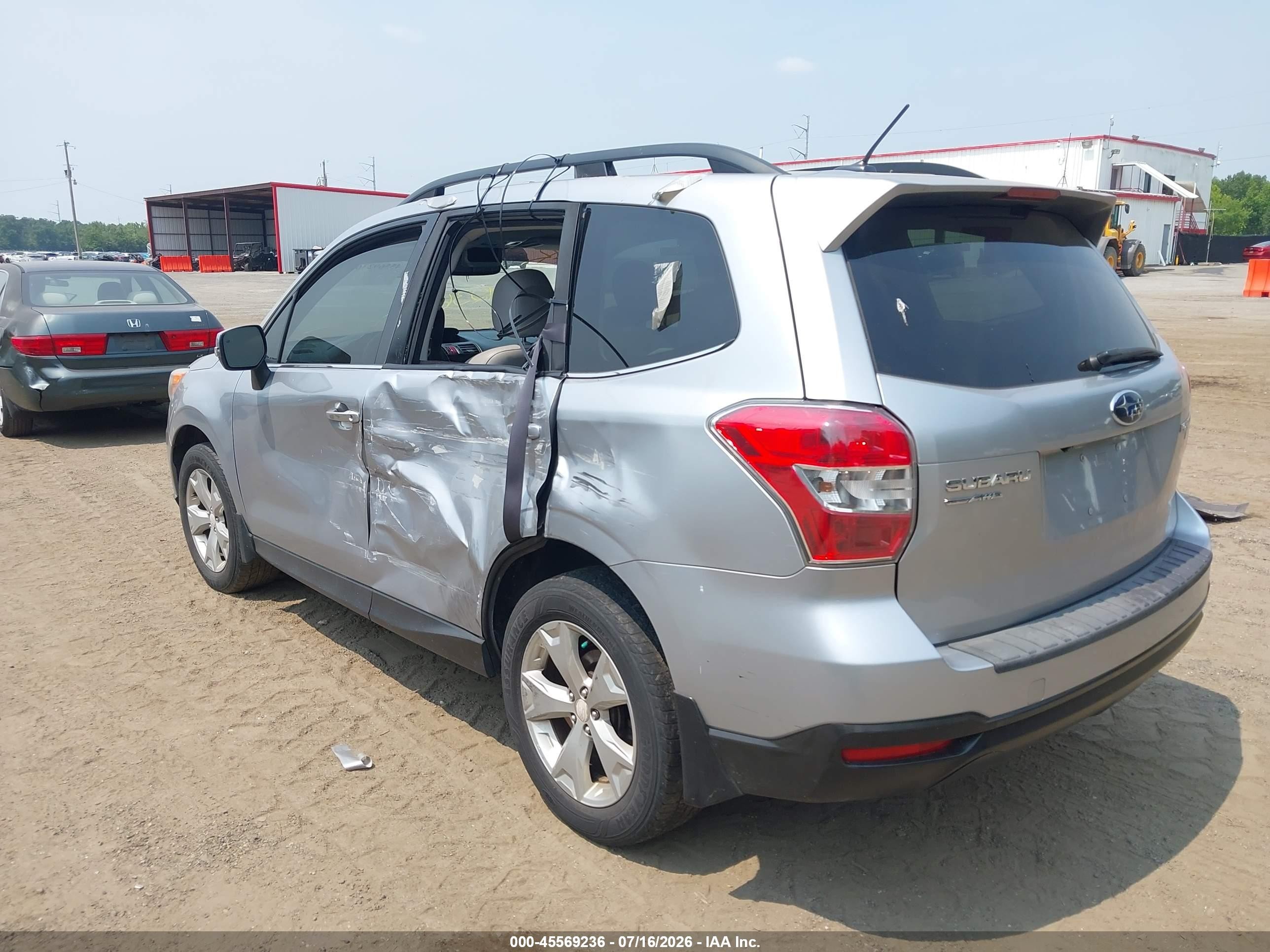 2014 Subaru Forester 2.5i Touring Silver vin: JF2SJAMCXEH514853