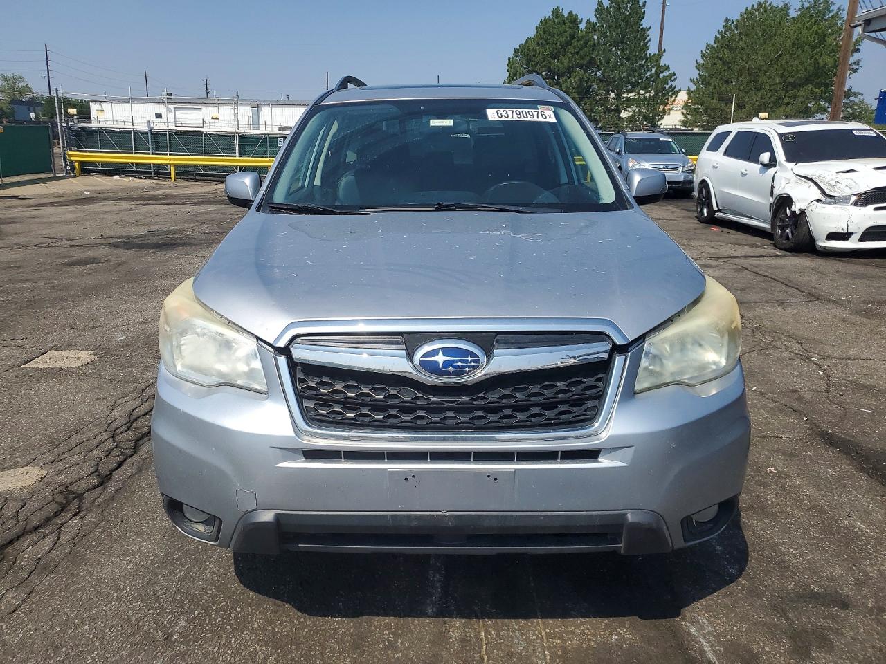 2014 Subaru Forester 2.5i Touring Silver vin: JF2SJAMCXEH524234