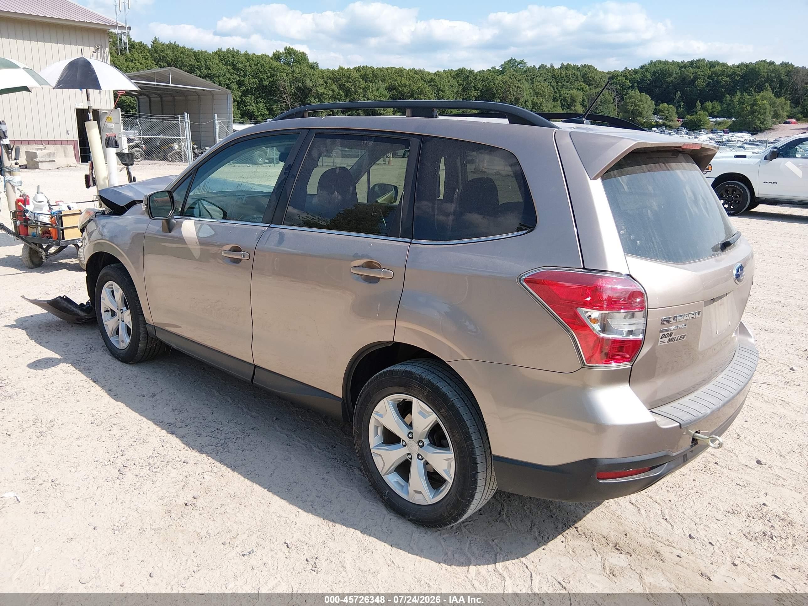 2014 Subaru Forester 2.5i Touring Champagne vin: JF2SJAPC0EH546559