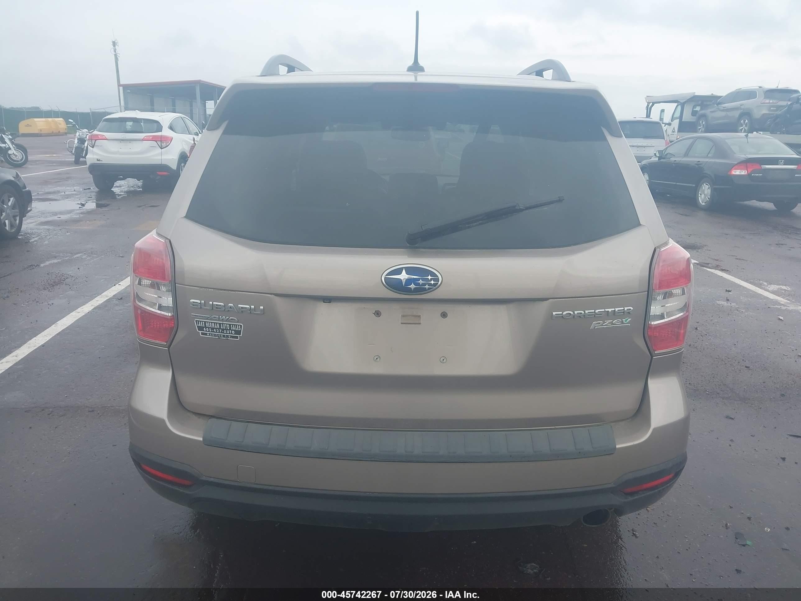 2014 Subaru Forester 2.5i Touring Brown vin: JF2SJAPC0EH548439