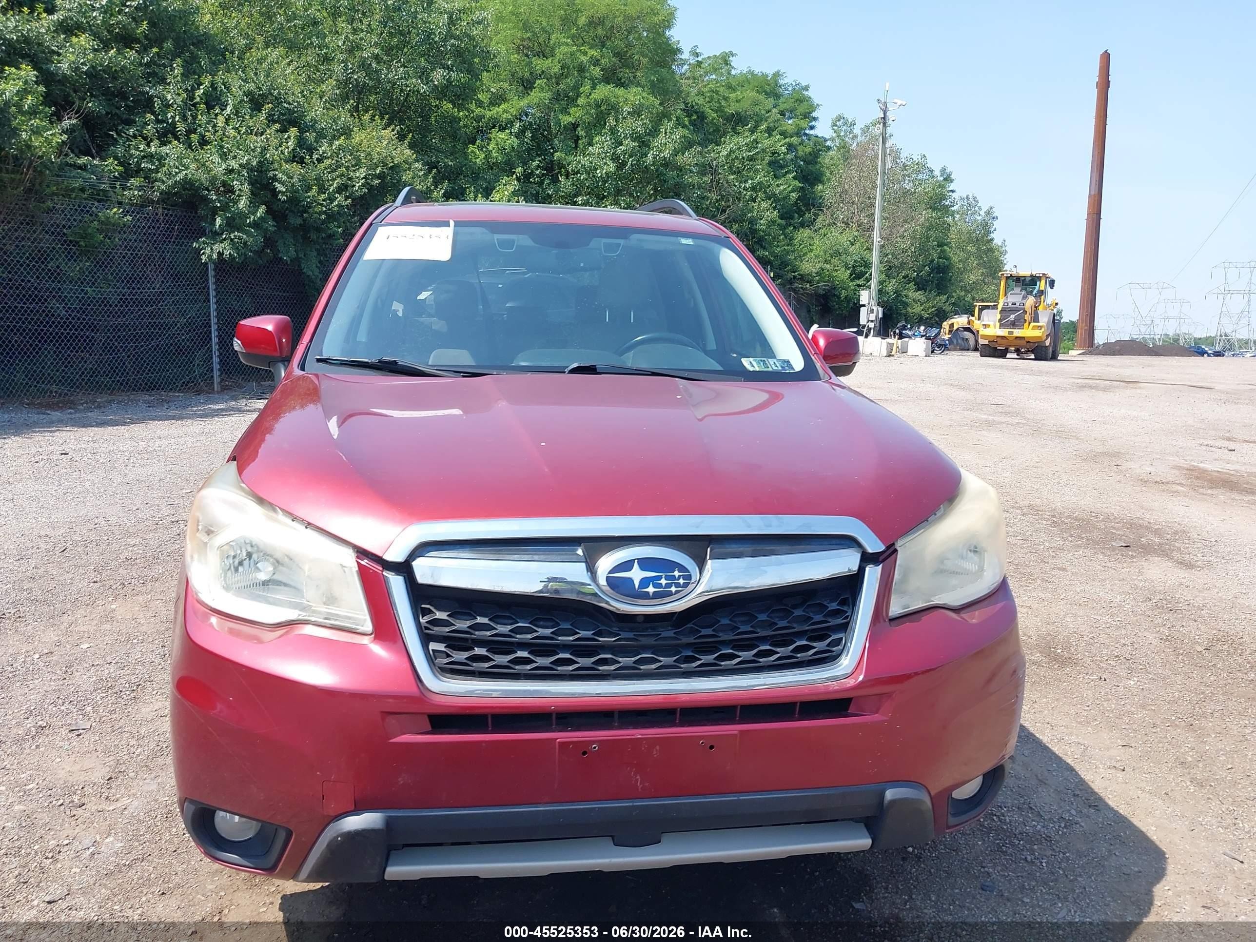 2014 Subaru Forester 2.5i Touring Burgundy vin: JF2SJAPC2EH403922