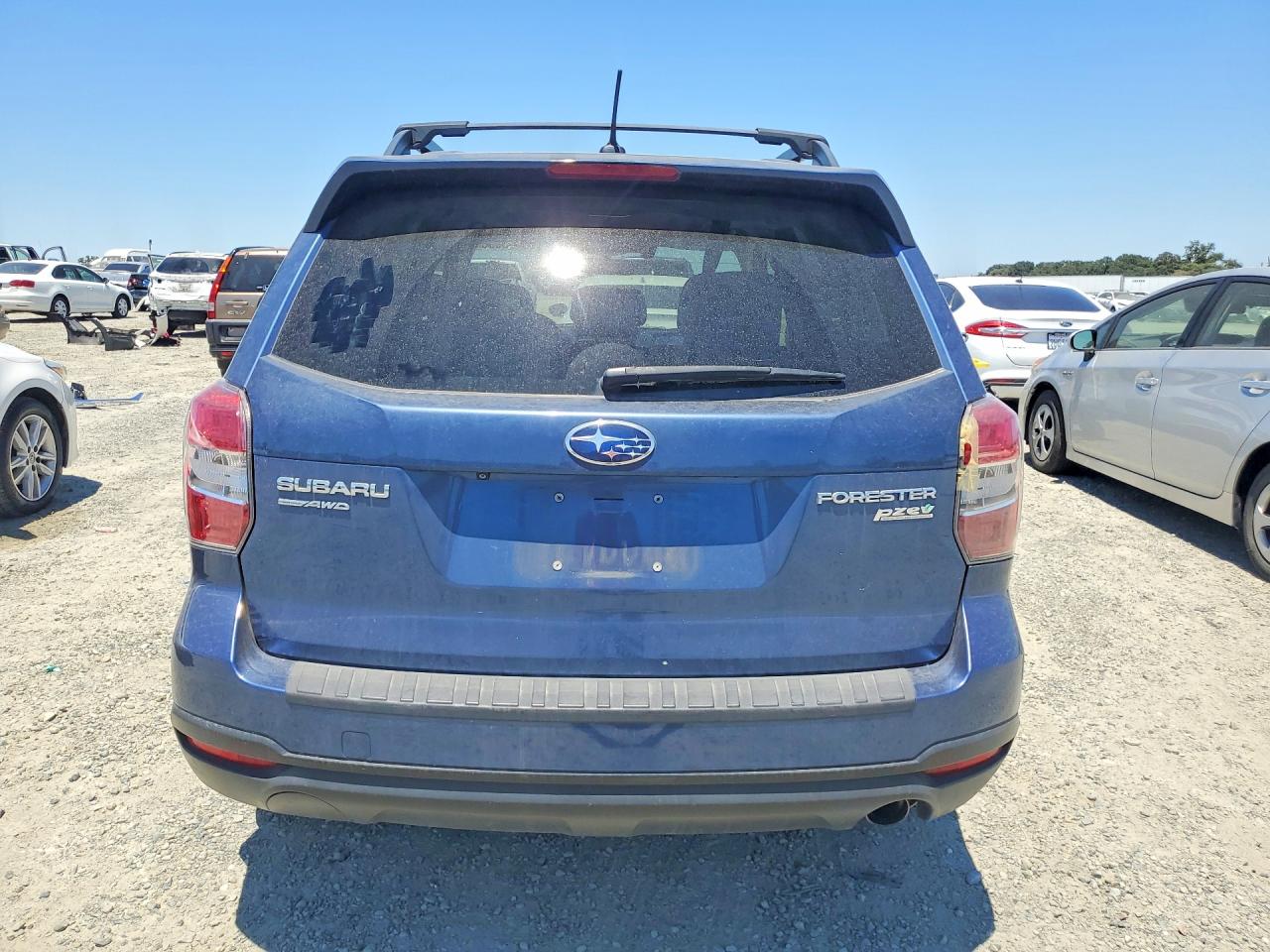2014 Subaru Forester 2.5i Touring Blue vin: JF2SJAPC2EH555912
