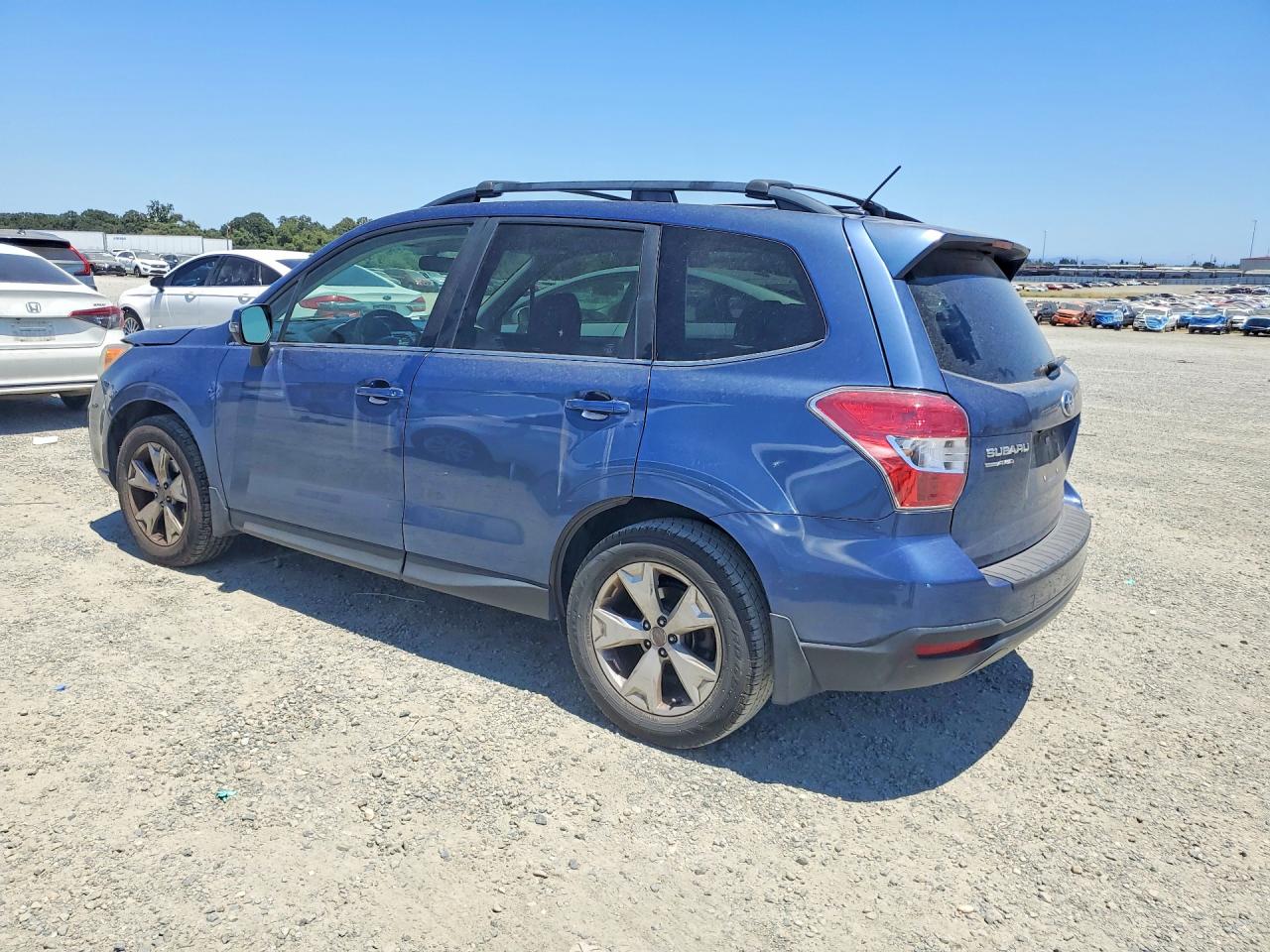 2014 Subaru Forester 2.5i Touring Blue vin: JF2SJAPC2EH555912