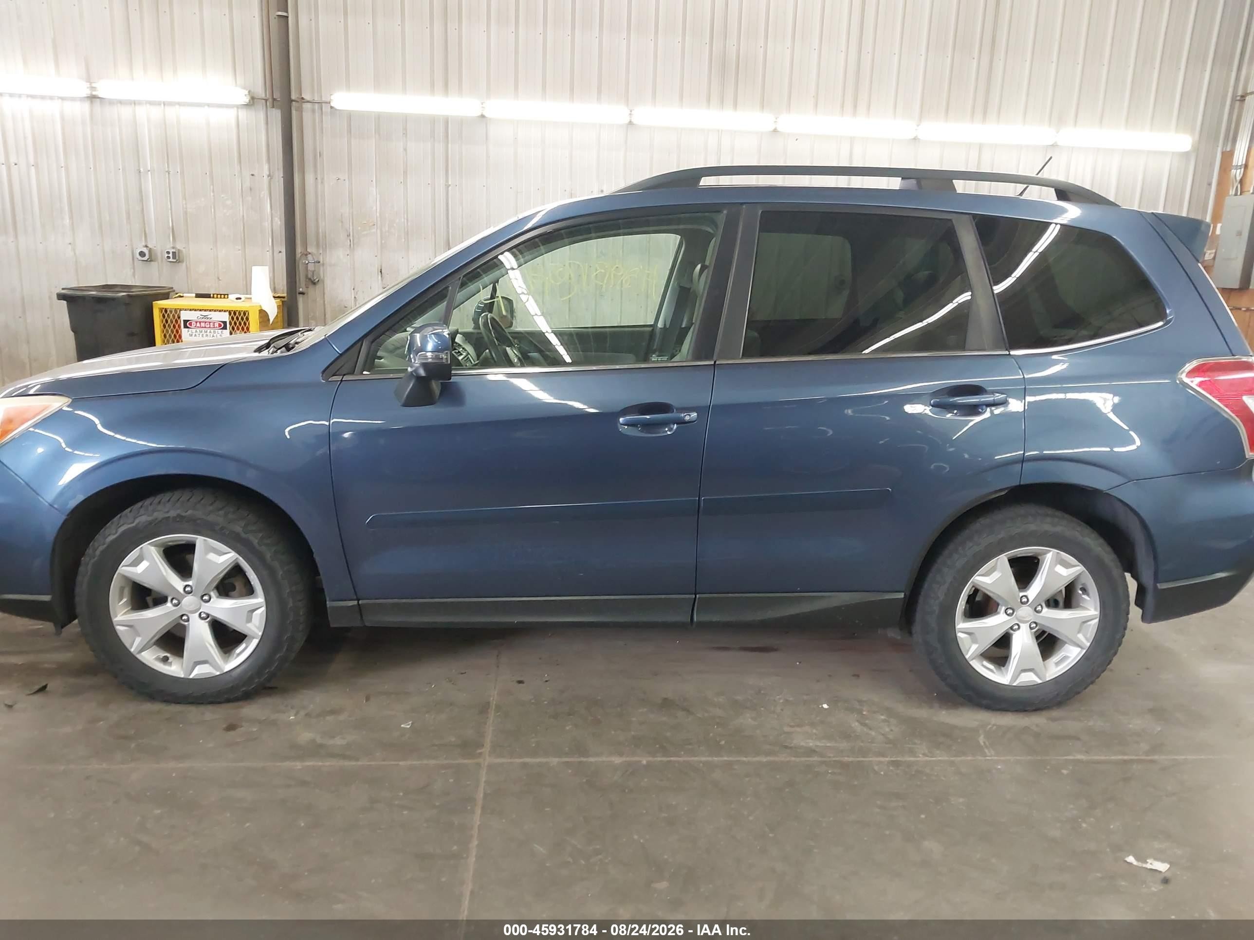 2014 Subaru Forester 2.5i Touring Blue vin: JF2SJAPC4EH514634