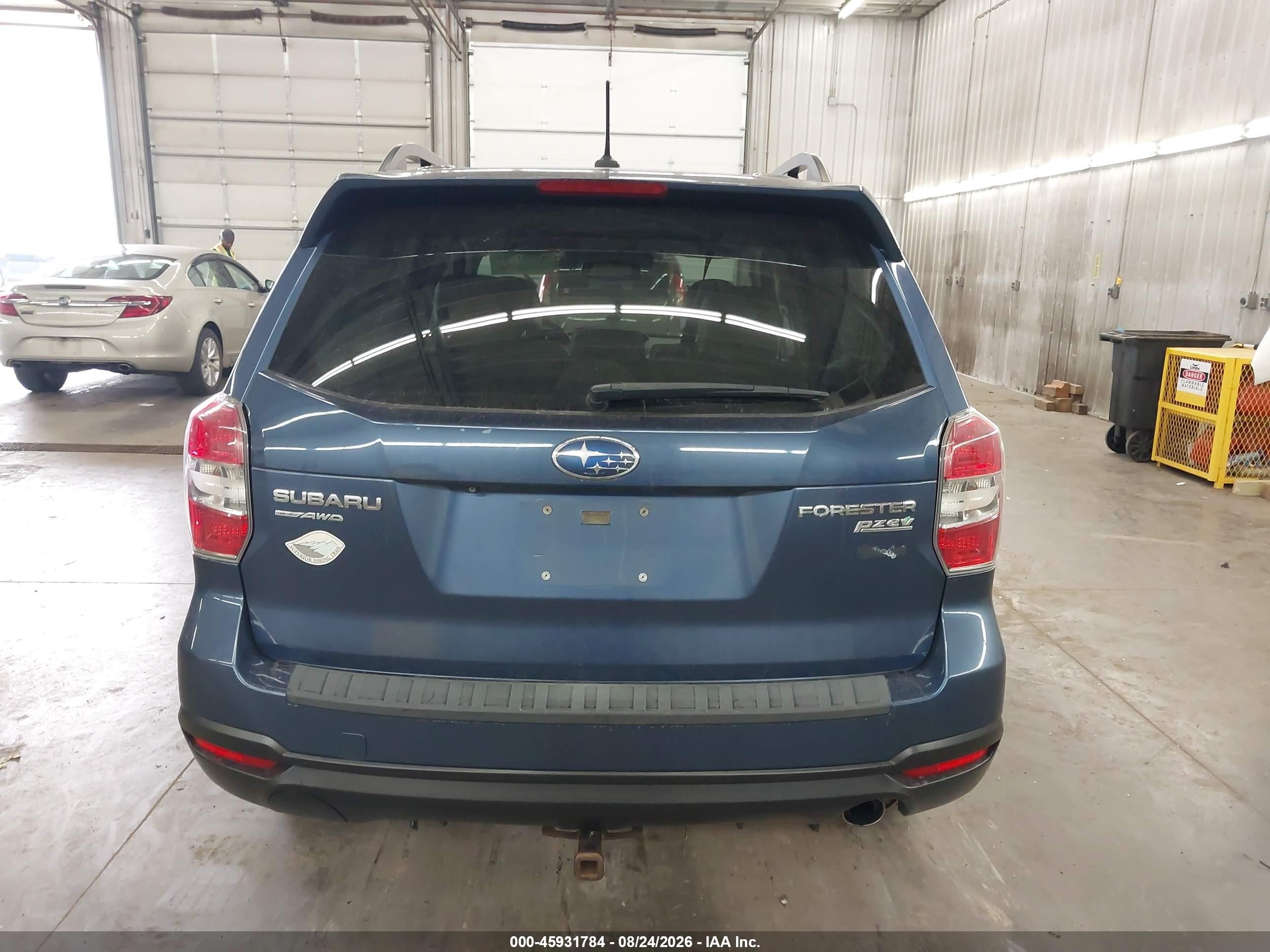 2014 Subaru Forester 2.5i Touring Blue vin: JF2SJAPC4EH514634