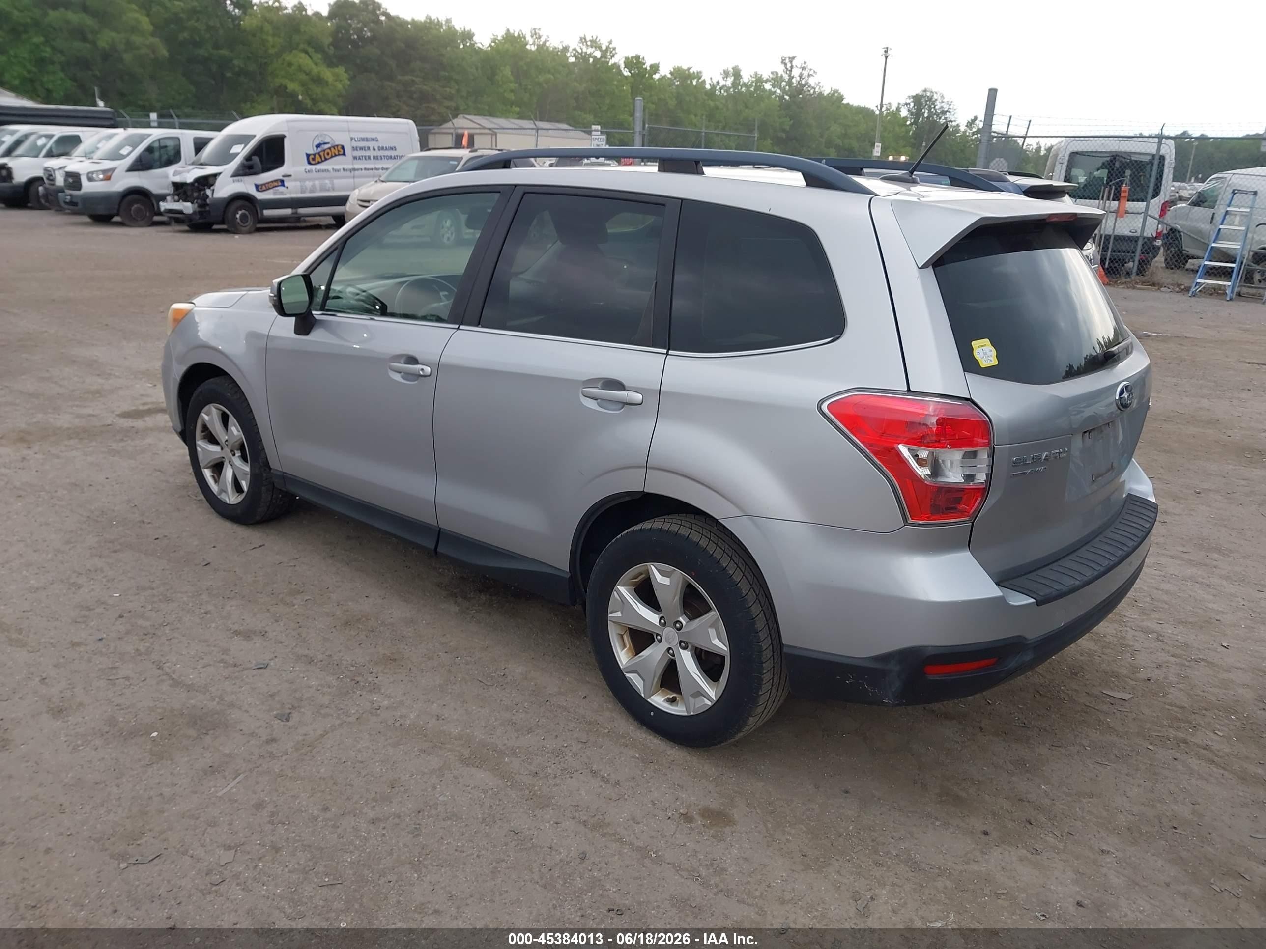 2014 Subaru Forester 2.5i Touring Silver vin: JF2SJAPC4EH535452