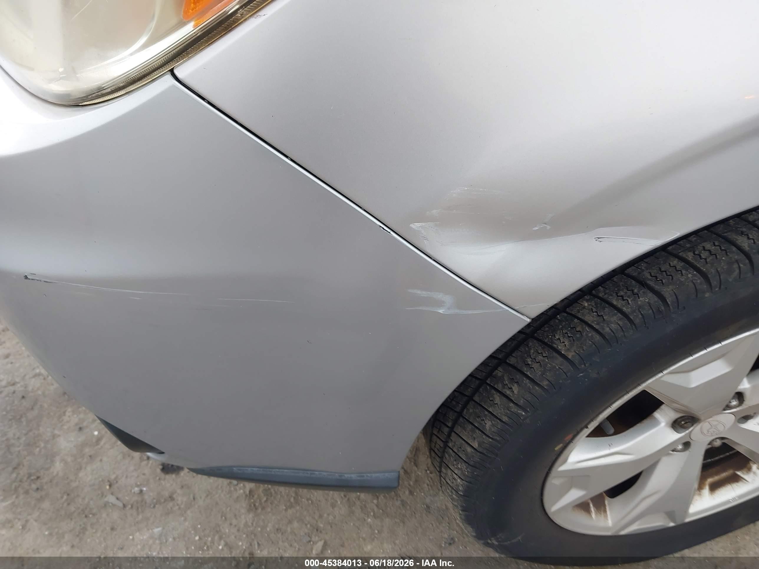 2014 Subaru Forester 2.5i Touring Silver vin: JF2SJAPC4EH535452