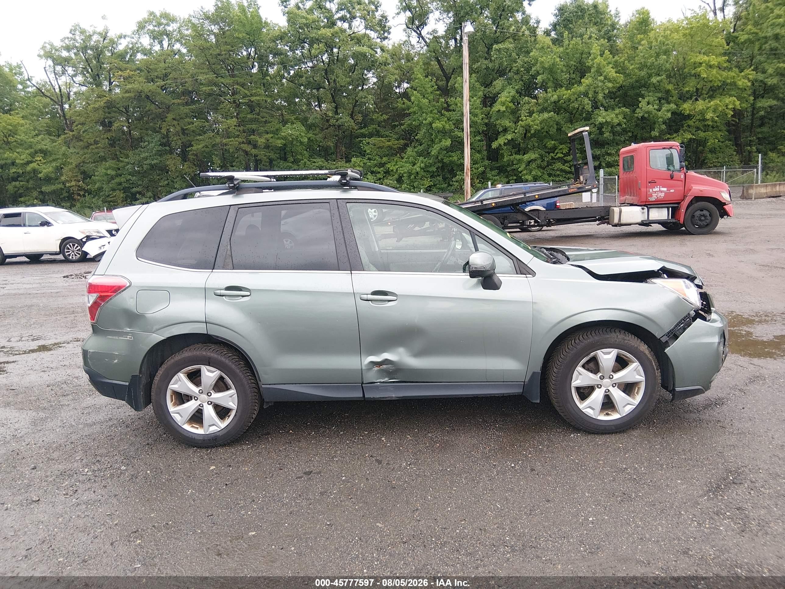 2014 Subaru Forester 2.5i Touring Green vin: JF2SJAPC5EH417880