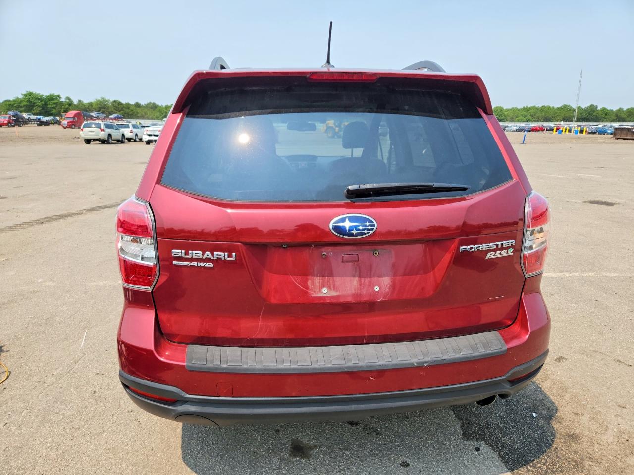 2014 Subaru Forester 2.5i Touring Red vin: JF2SJAPC5EH514450