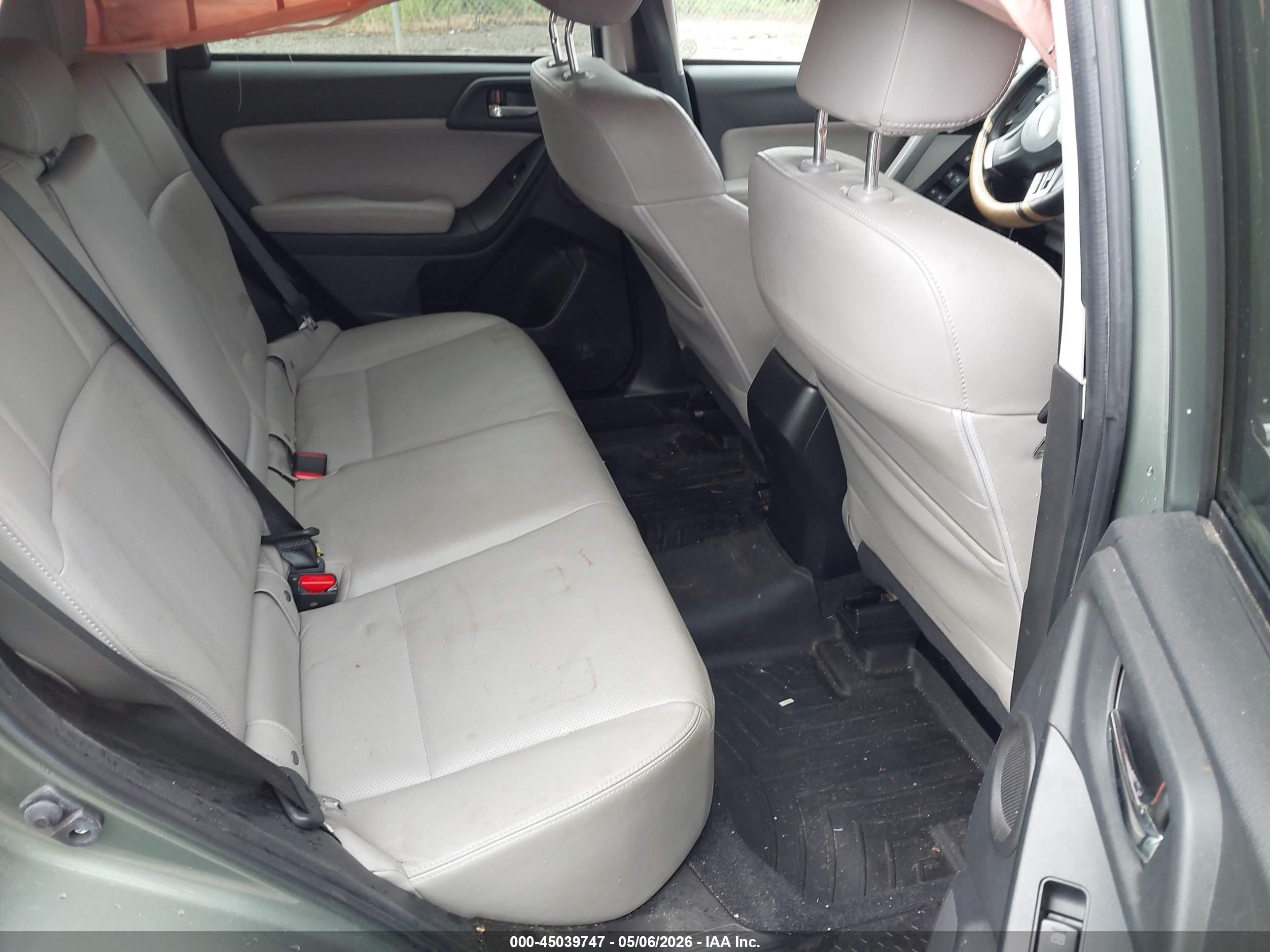 2014 Subaru Forester 2.5i Touring Blue vin: JF2SJAPC5EH516800