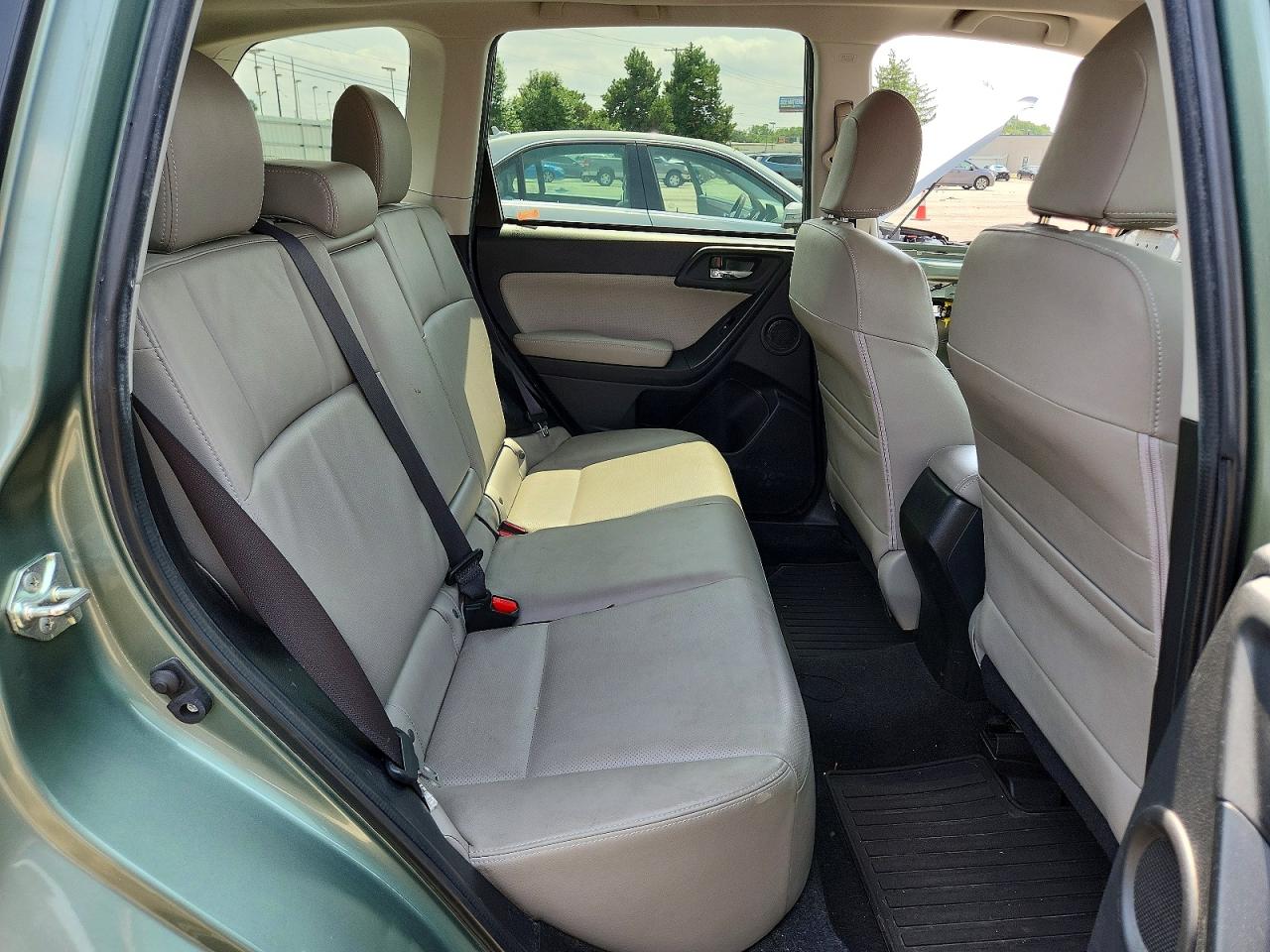 2014 Subaru Forester 2.5i Touring Green vin: JF2SJAPC5EH529711