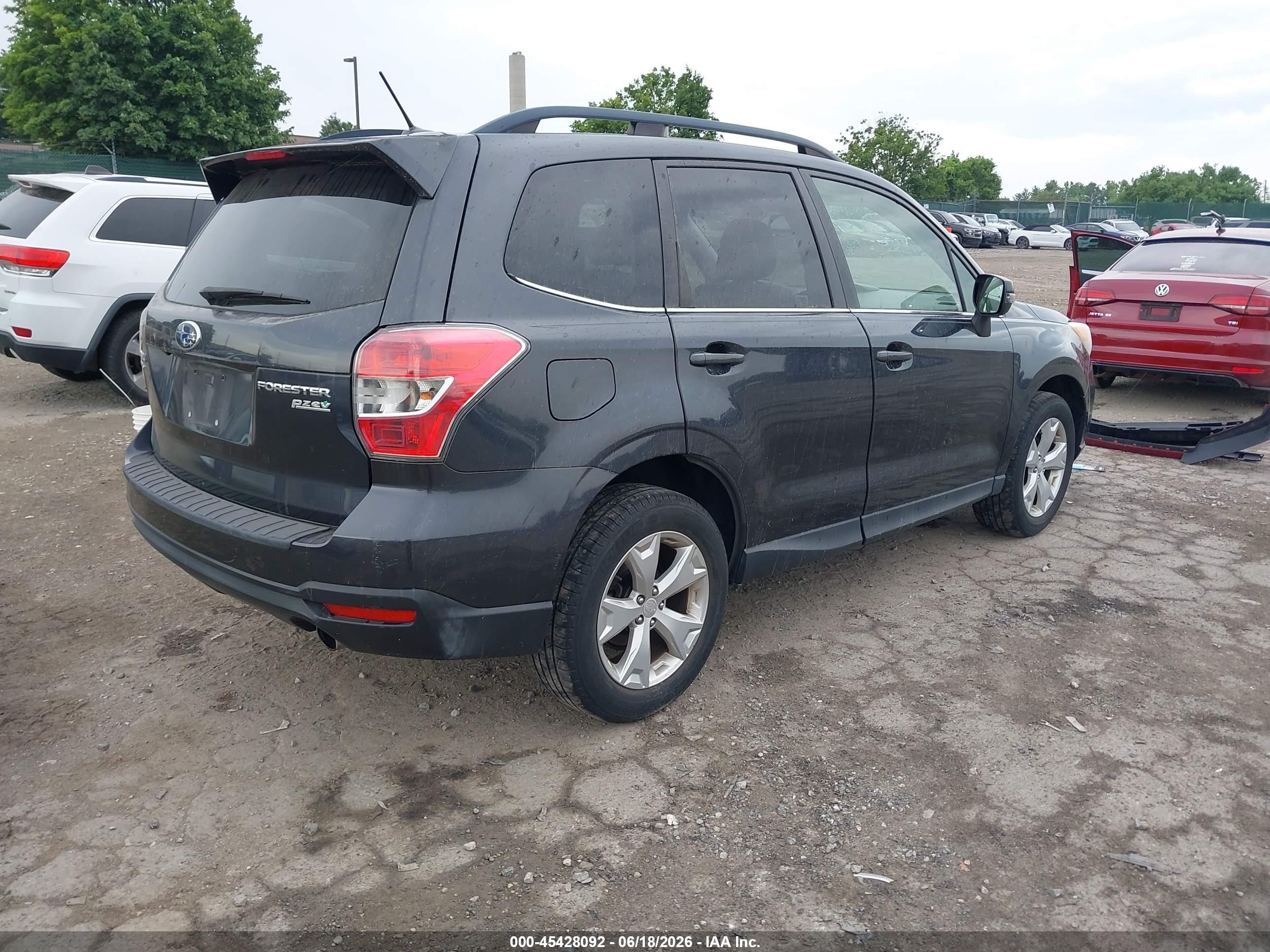 2014 Subaru Forester 2.5i Touring Gray vin: JF2SJAPC6EH485007