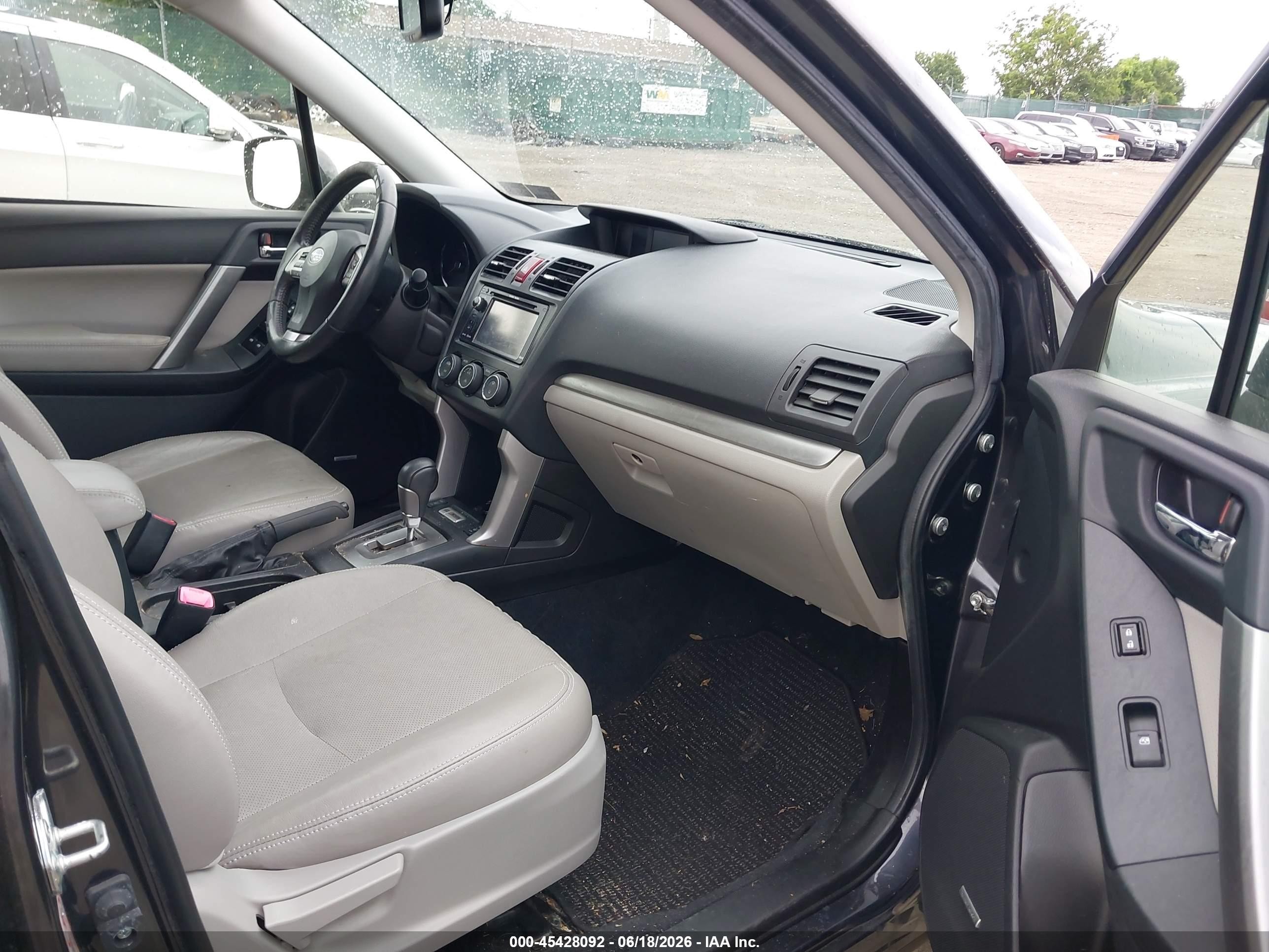 2014 Subaru Forester 2.5i Touring Gray vin: JF2SJAPC6EH485007