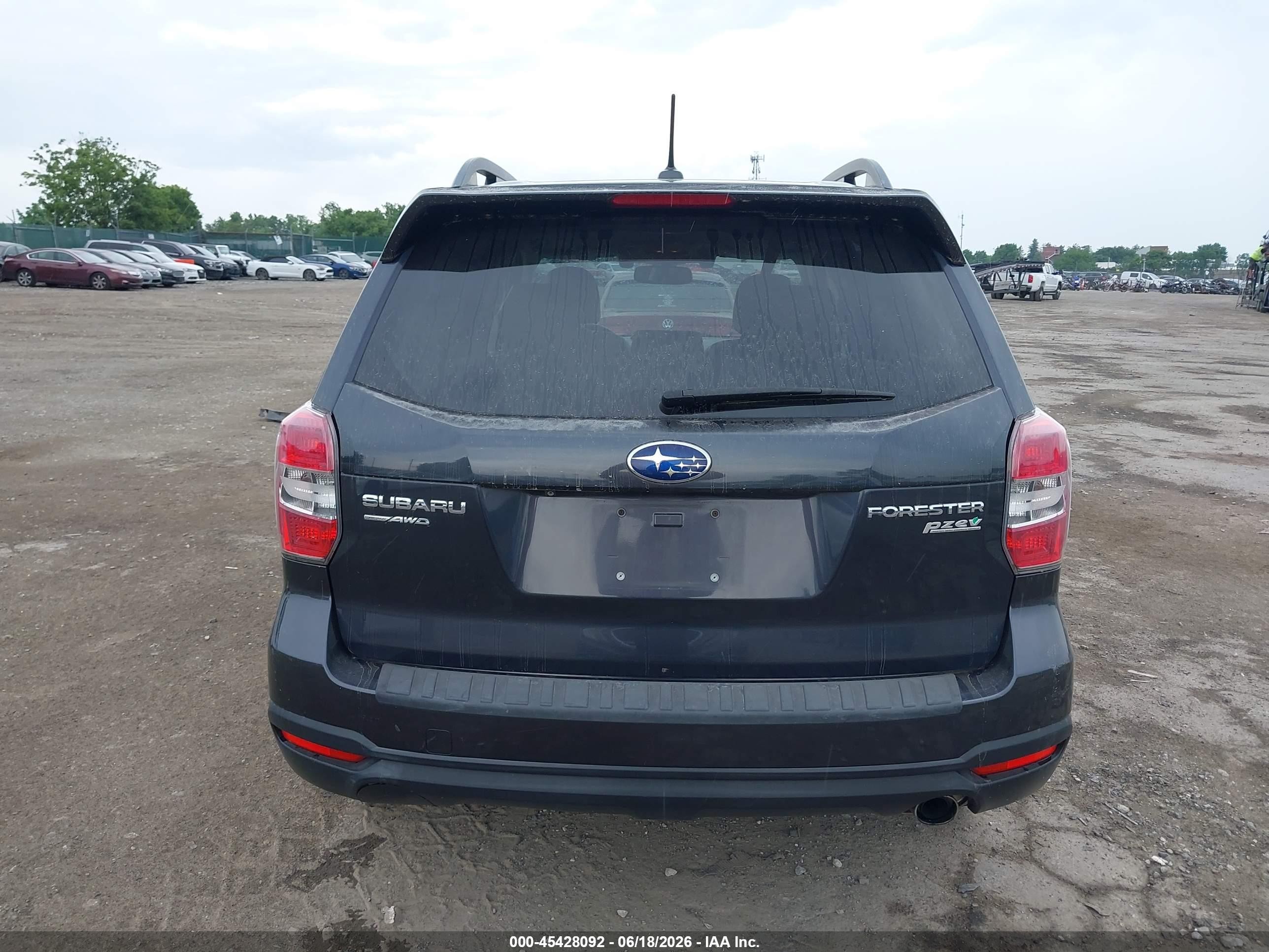 2014 Subaru Forester 2.5i Touring Gray vin: JF2SJAPC6EH485007